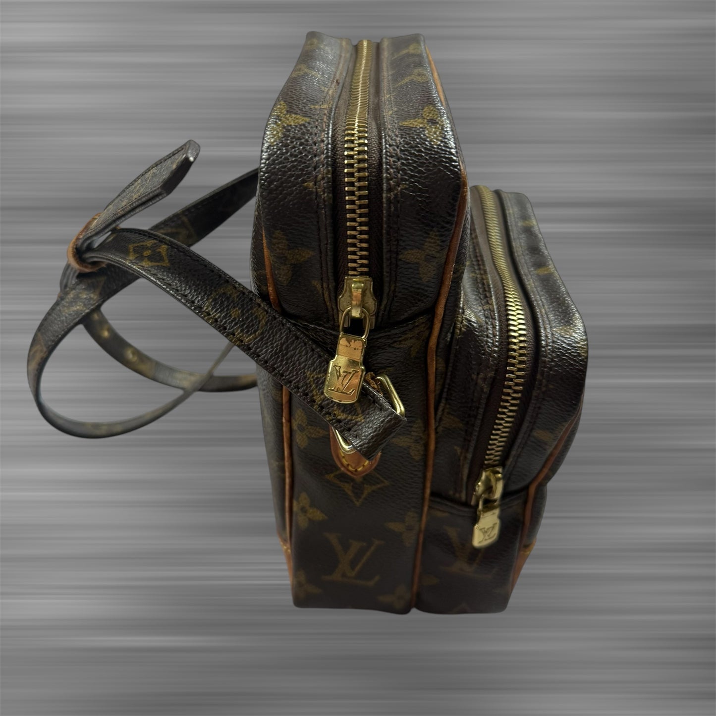 Louis Vuitton Monogrammed Vintage Shoulder Bag