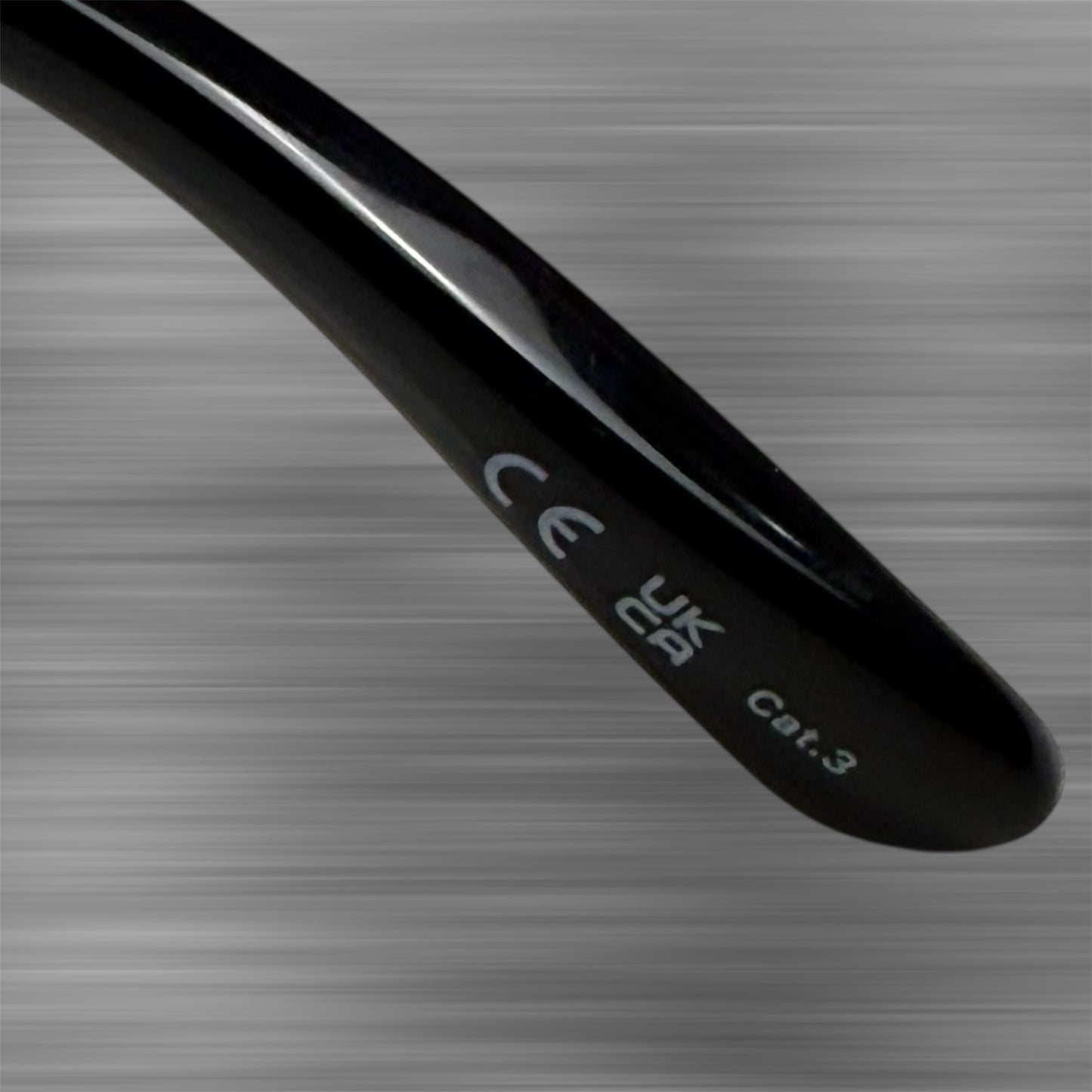 Balenciaga SWIFT OVAL SUNGLASSES IN BLACK