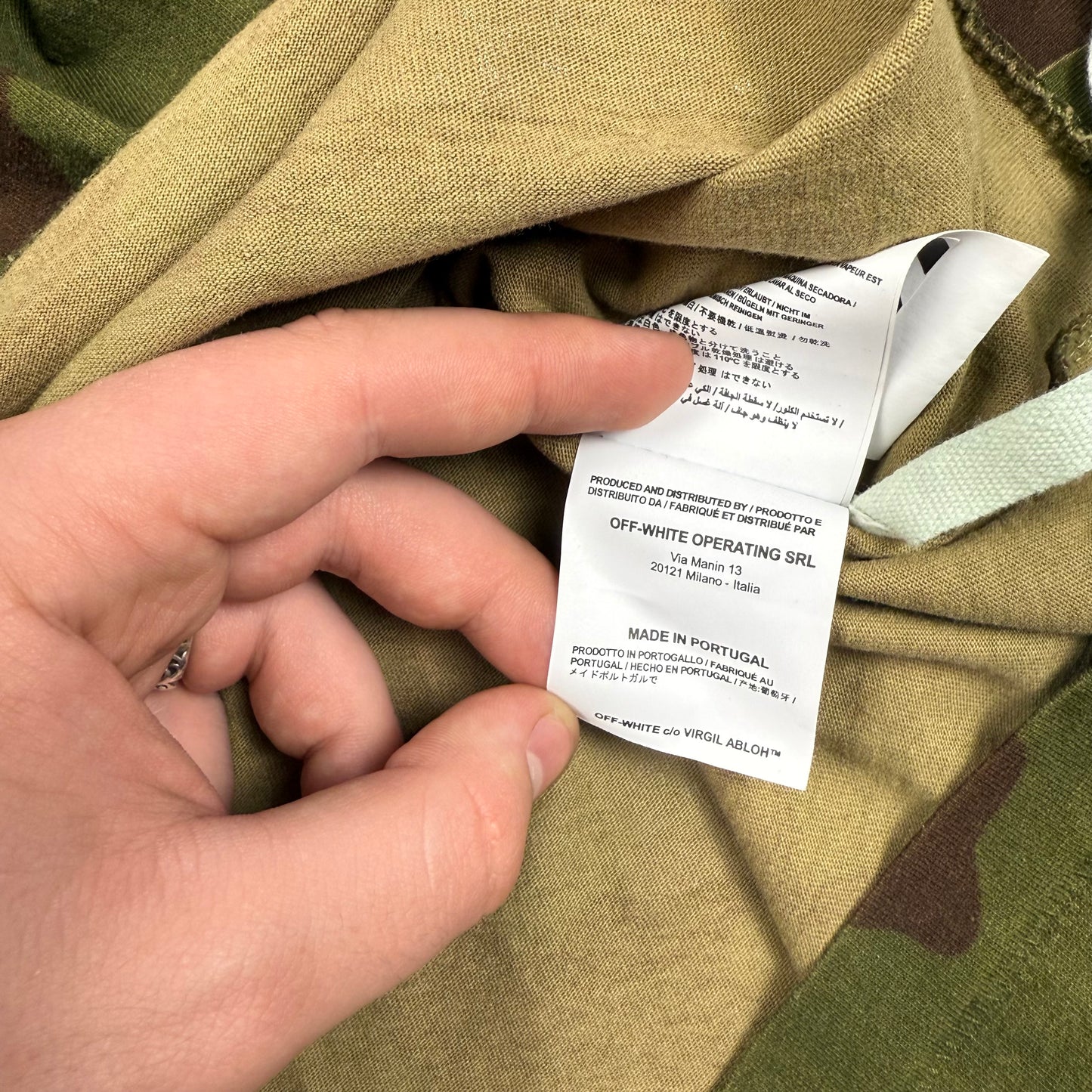 OFF-WHITE Camo Arrows T-Shirt