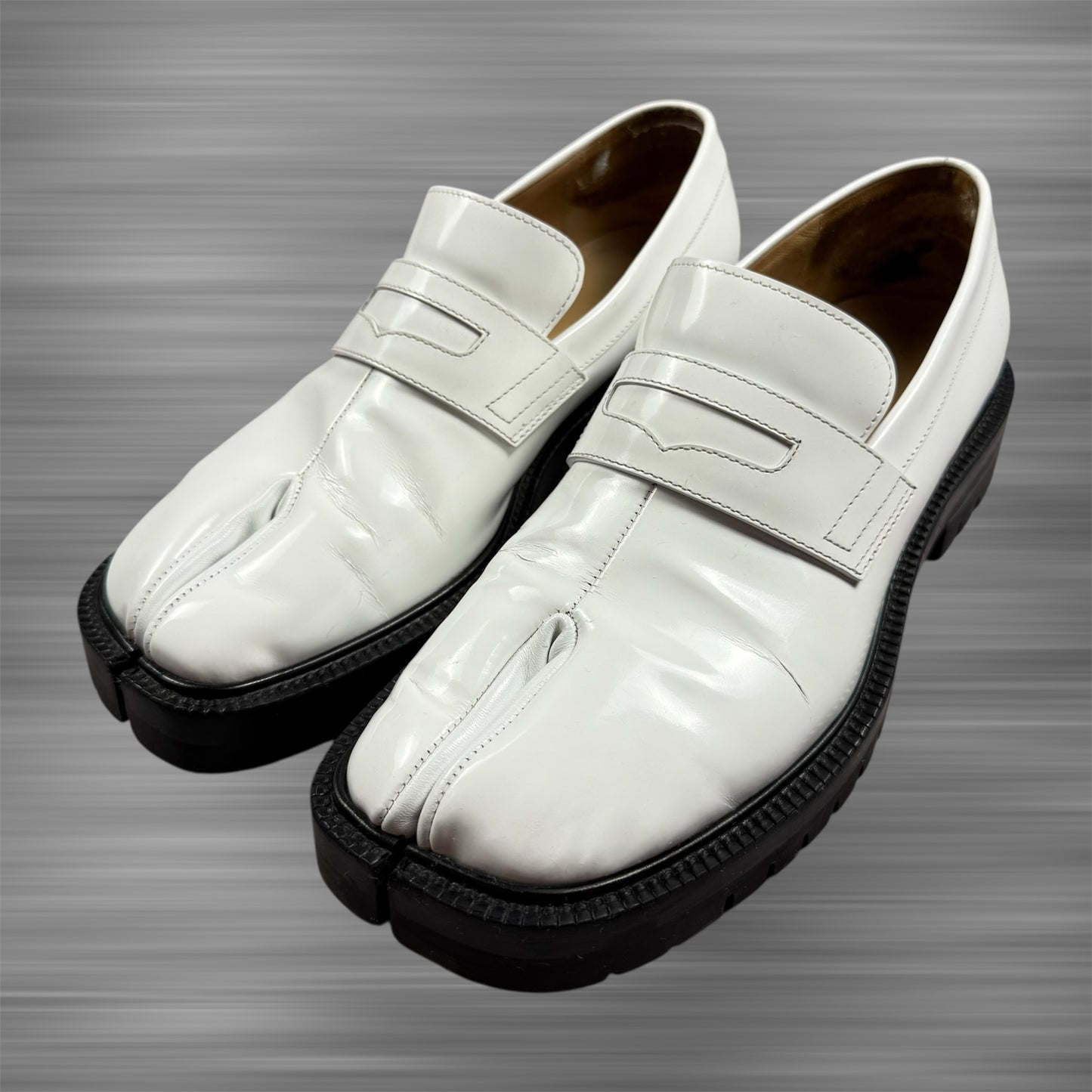 Maison Margiela ‘White’ Tabi Loafers
