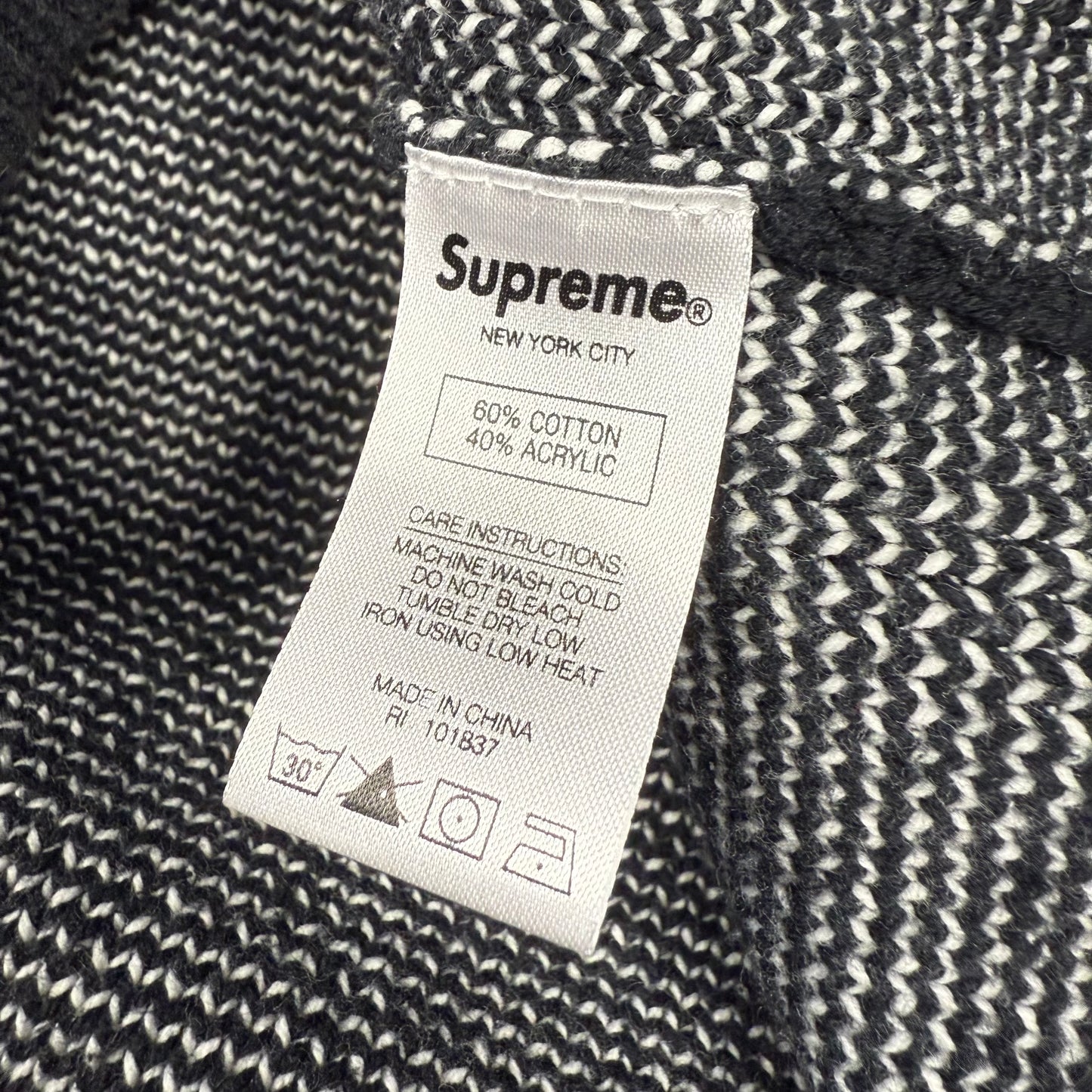 Supreme FW17 Shit Face ‘Black’ Knit Sweater