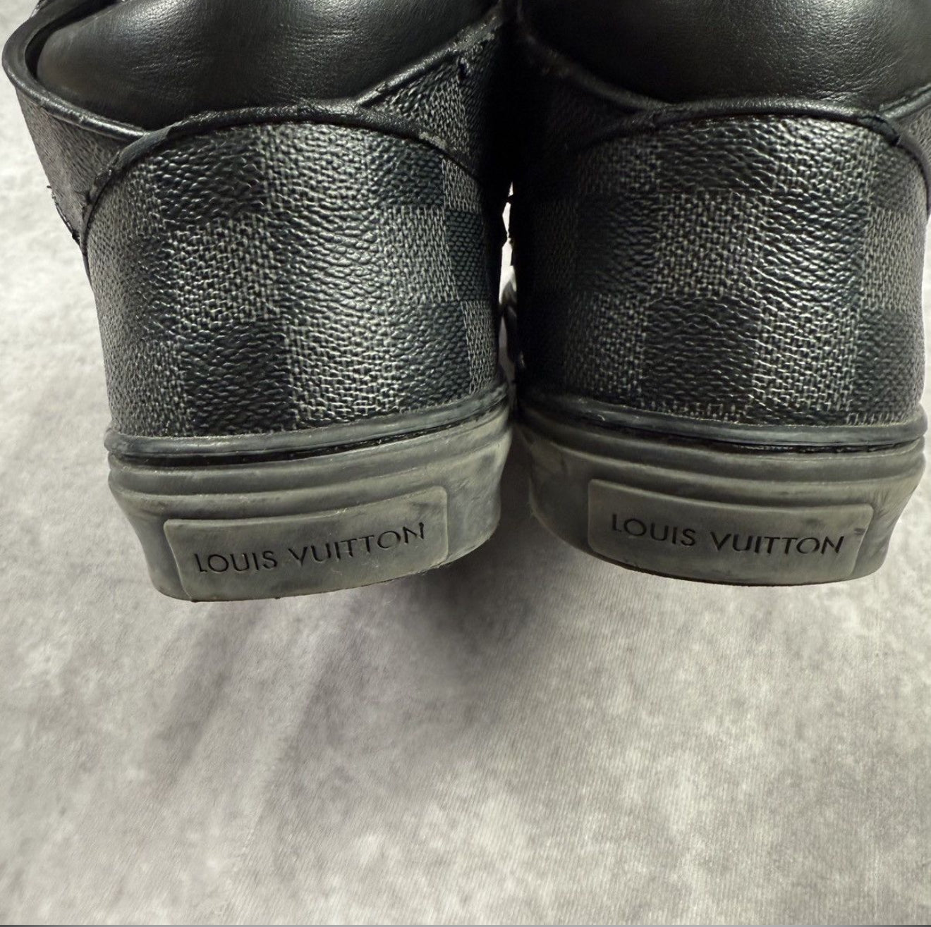 Louis Vuitton Damier Graphite Acapulco Shoes