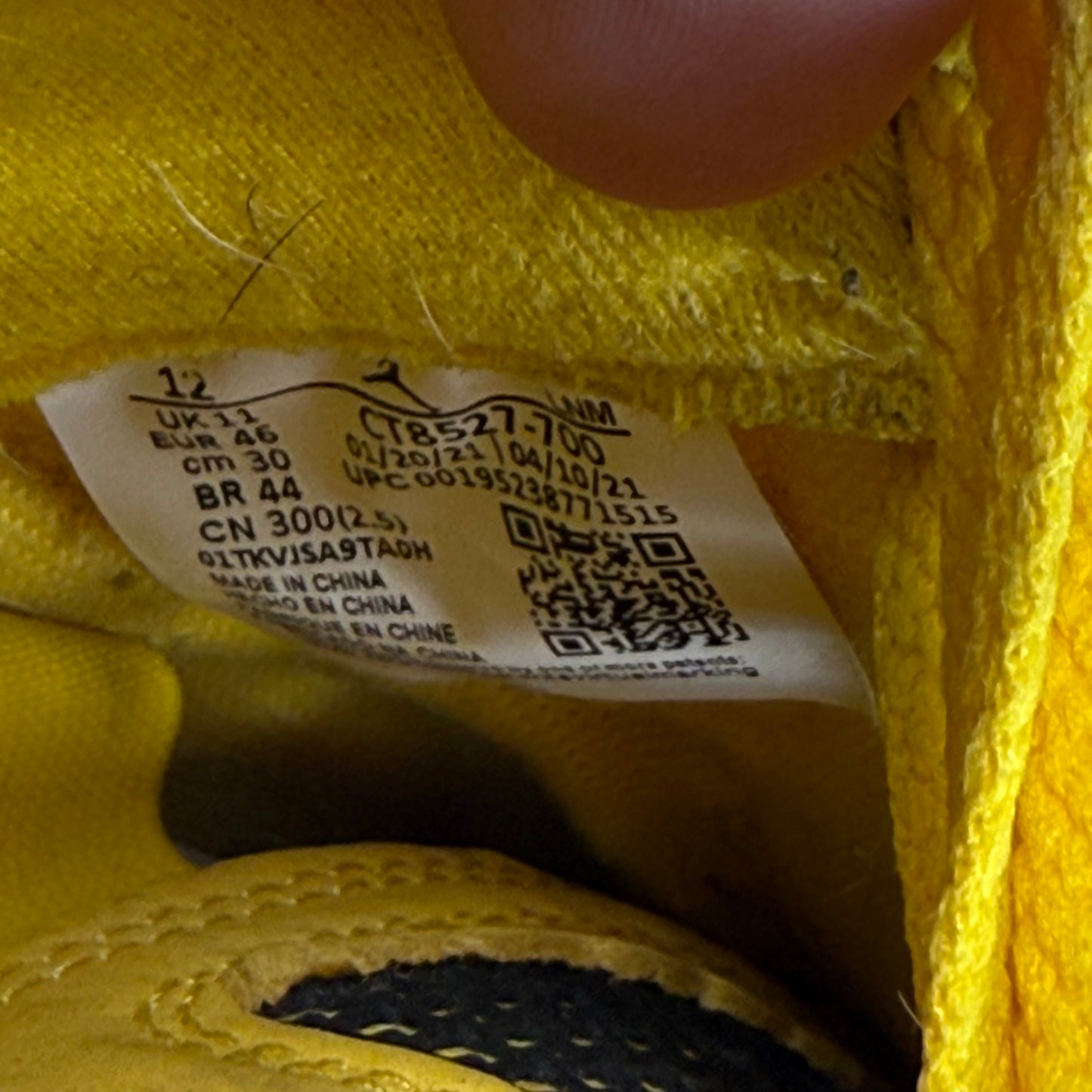 Jordan 4 Lightning 2021 ‘Yellow’ Shoes