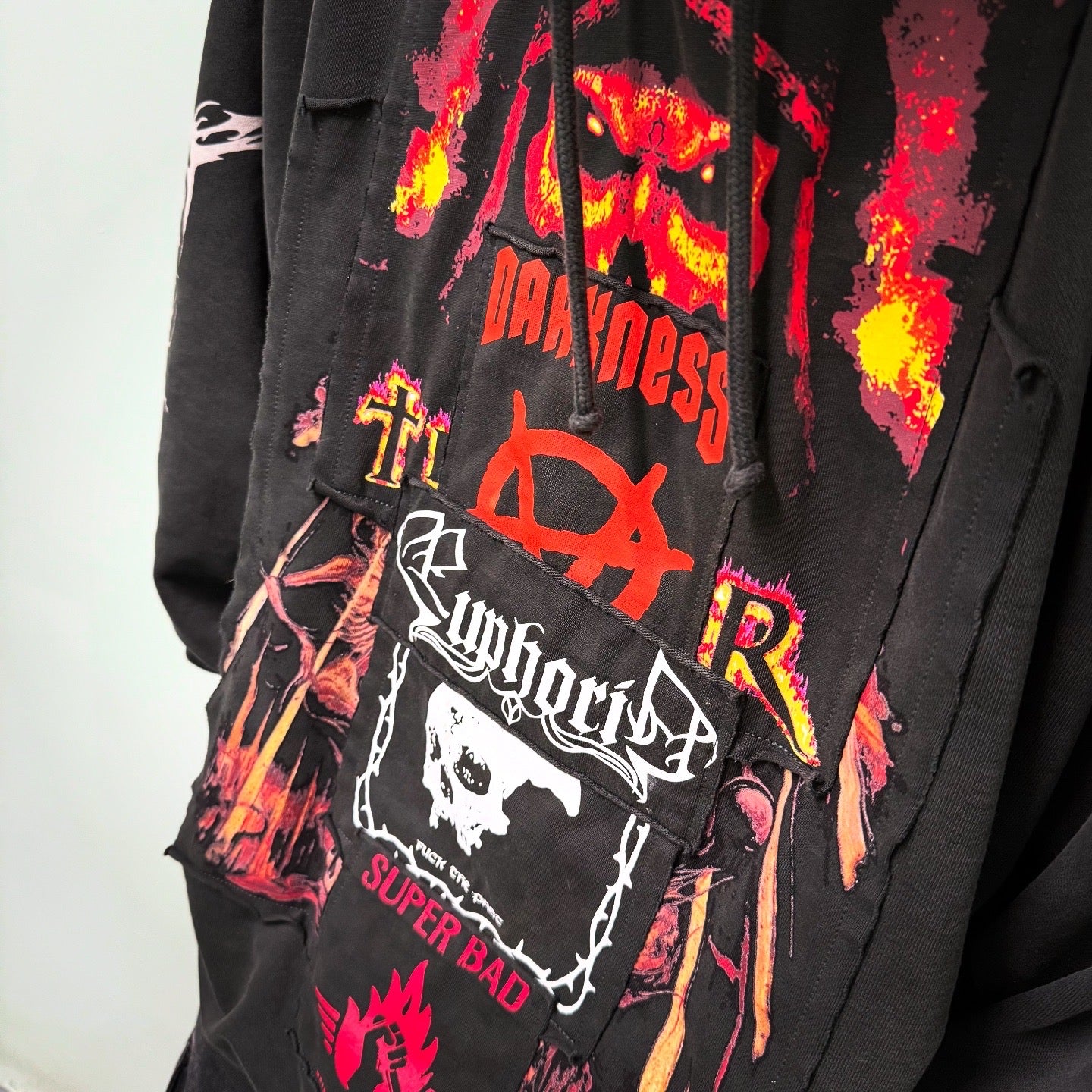 Vetements AW21 Metal Patches Hoodie