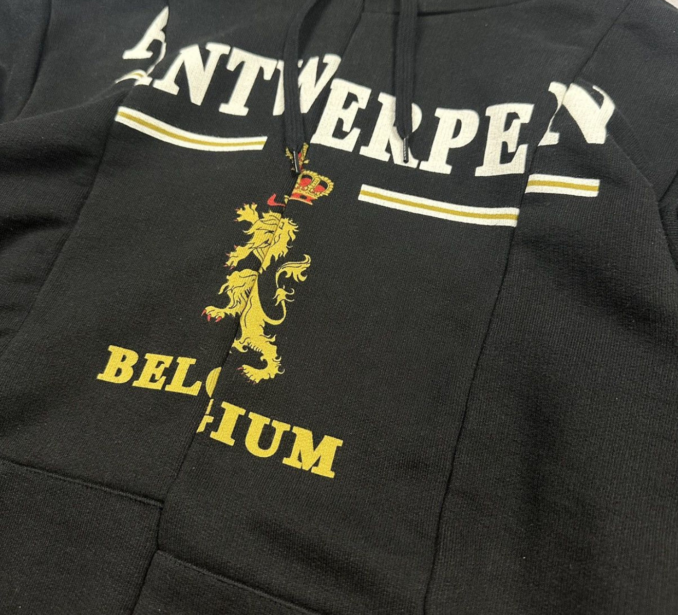 VETEMENTS 2018 Antwerpen Deconstructed Hoodie