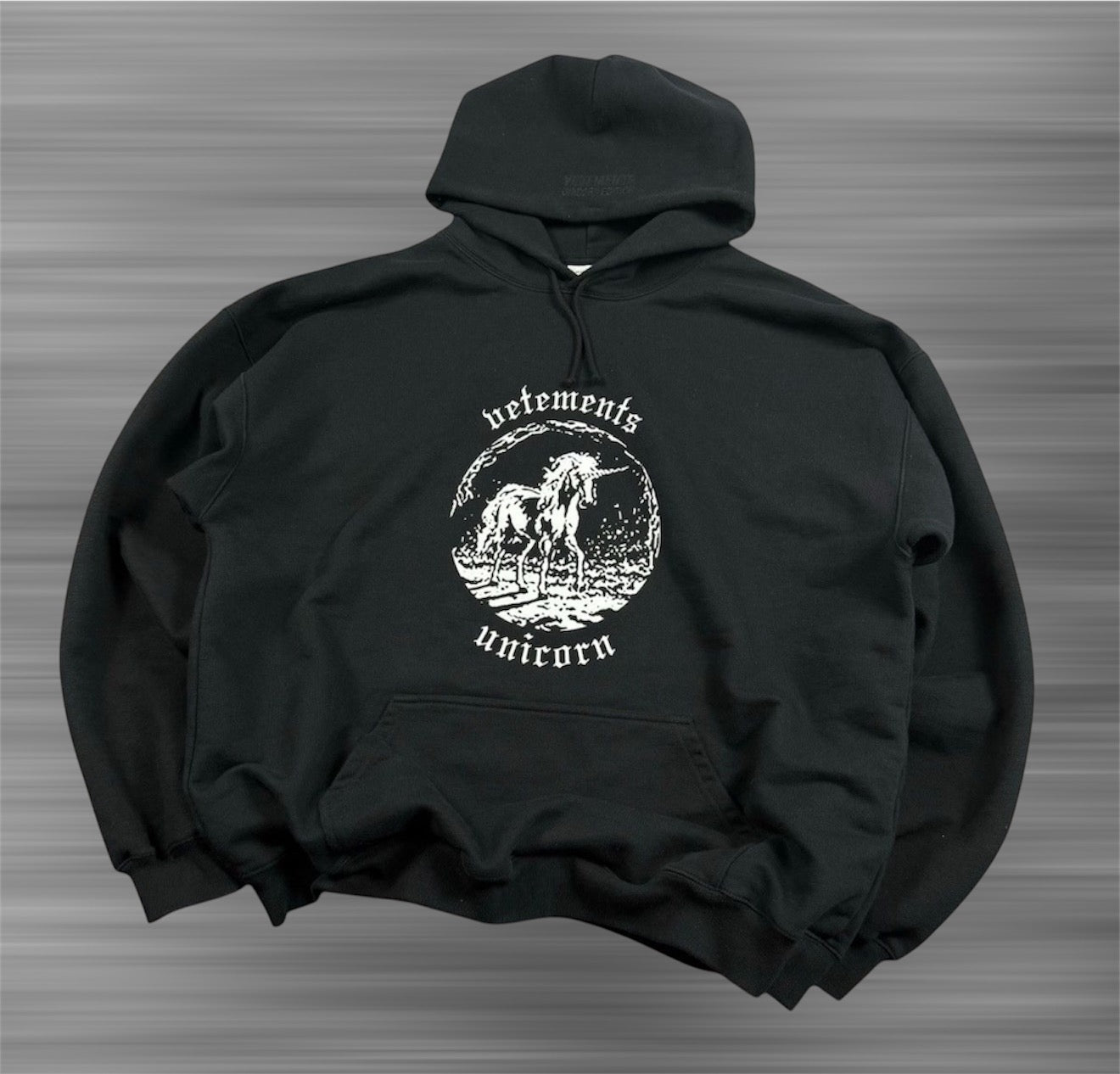 Vêtements ‘Unicorn’ Antwerp Black Negative Motif Hoodie