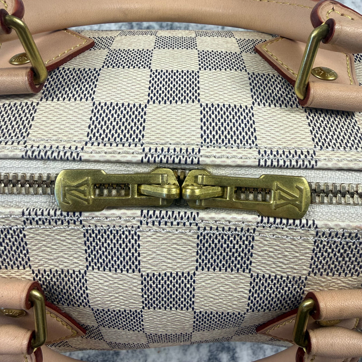 Louis Vuitton Damier Azur Speedy 25 Handbag