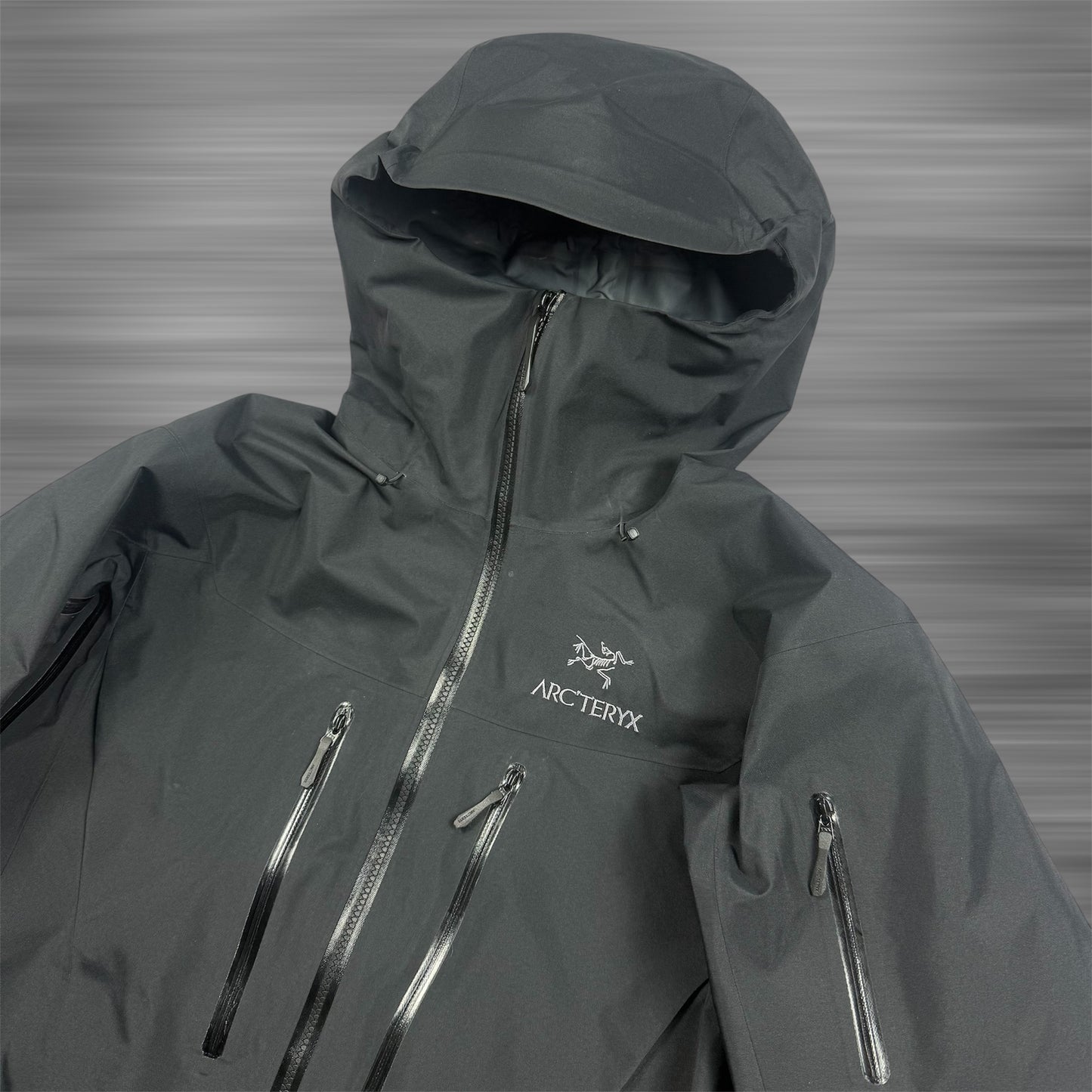 Arc’teryx Alpha Sv ‘Black’ Gore-Tex Jacket