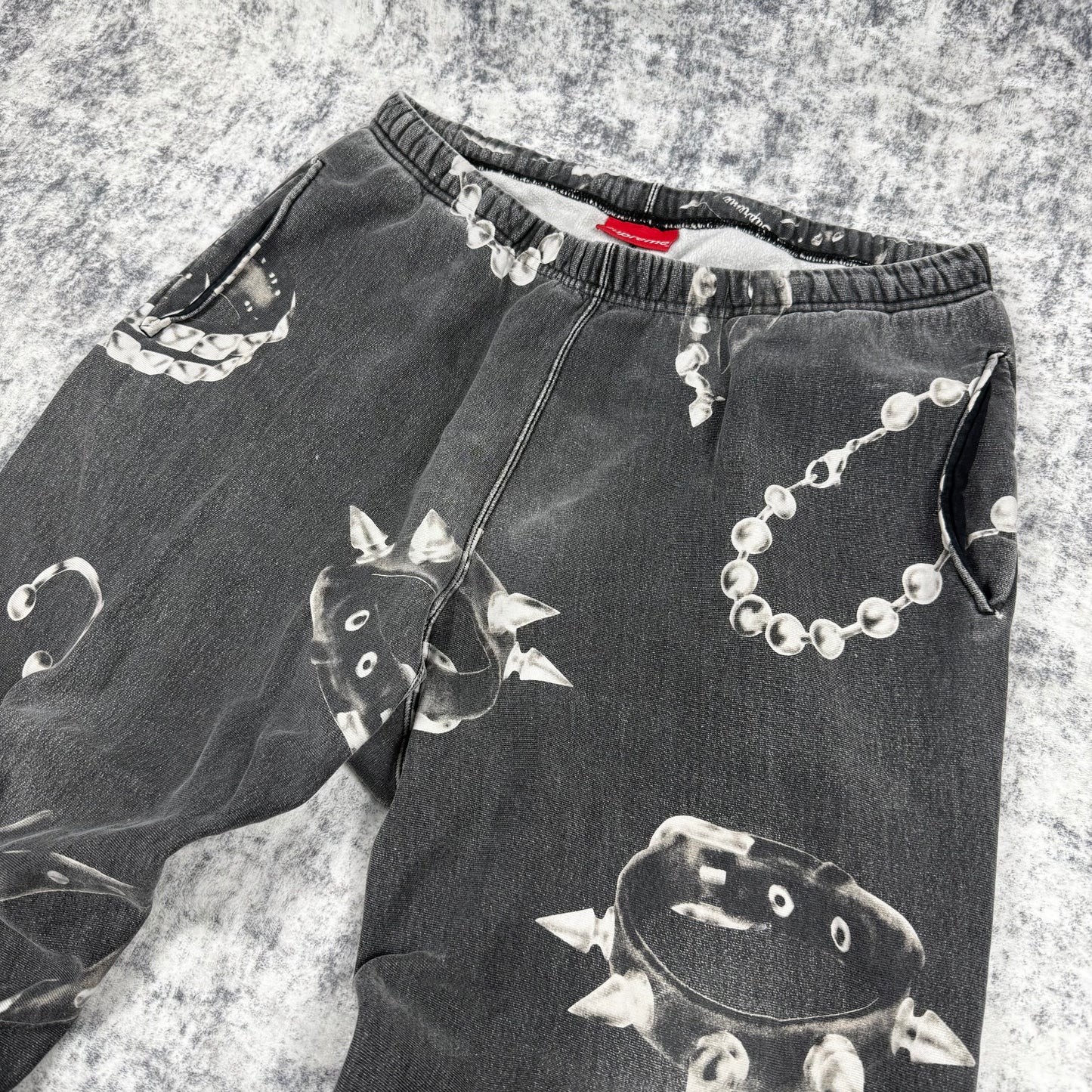 Supreme FW20 Studded Collars ‘Gray’ Sweatpants