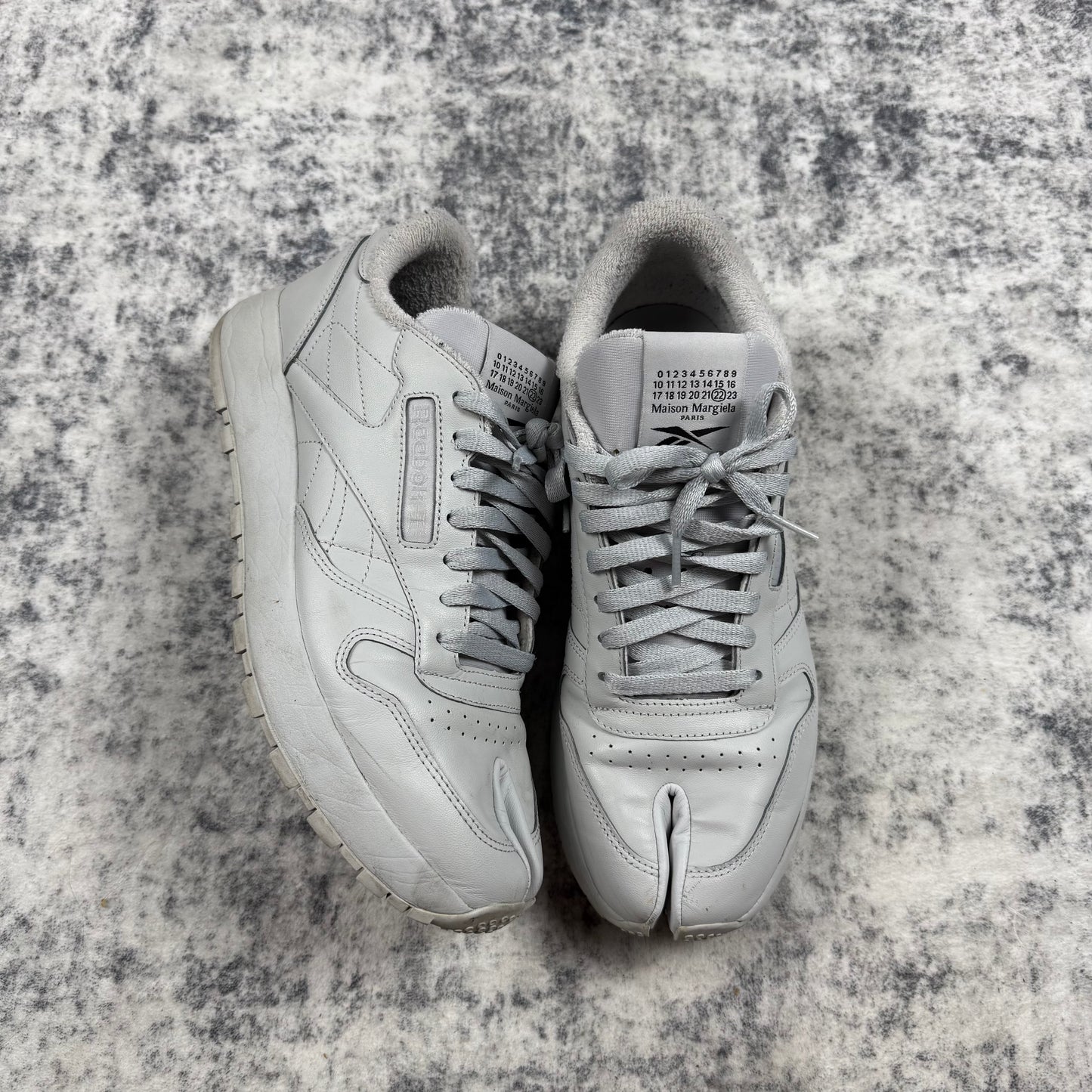 Maison Margiela x Reebok Classic Leather Tabi Pure Grey