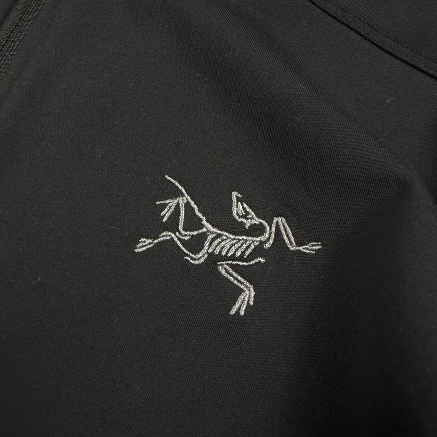 Arc’teryx Kyanite LT ‘Black’ Zip Hoodie