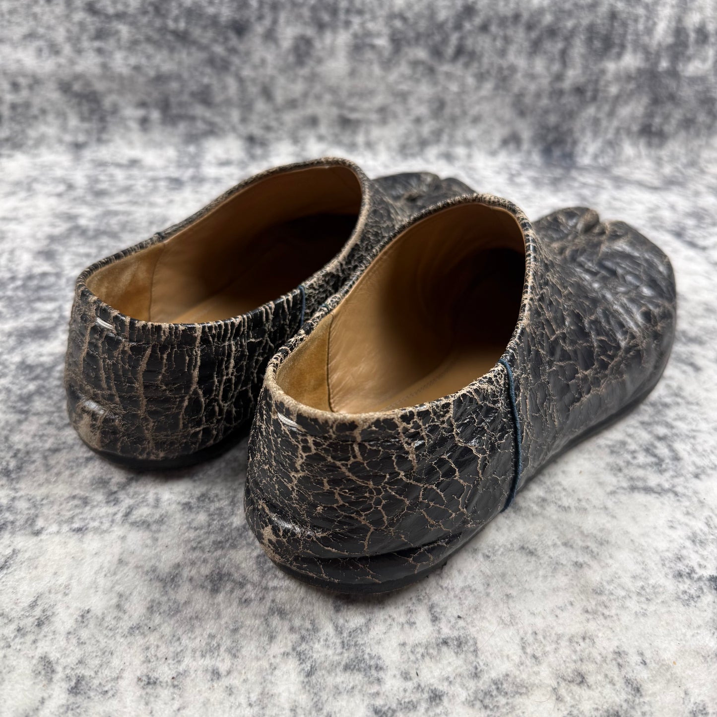 Maison Margiela Tabi Crackled Leather Slip-On / Loafers