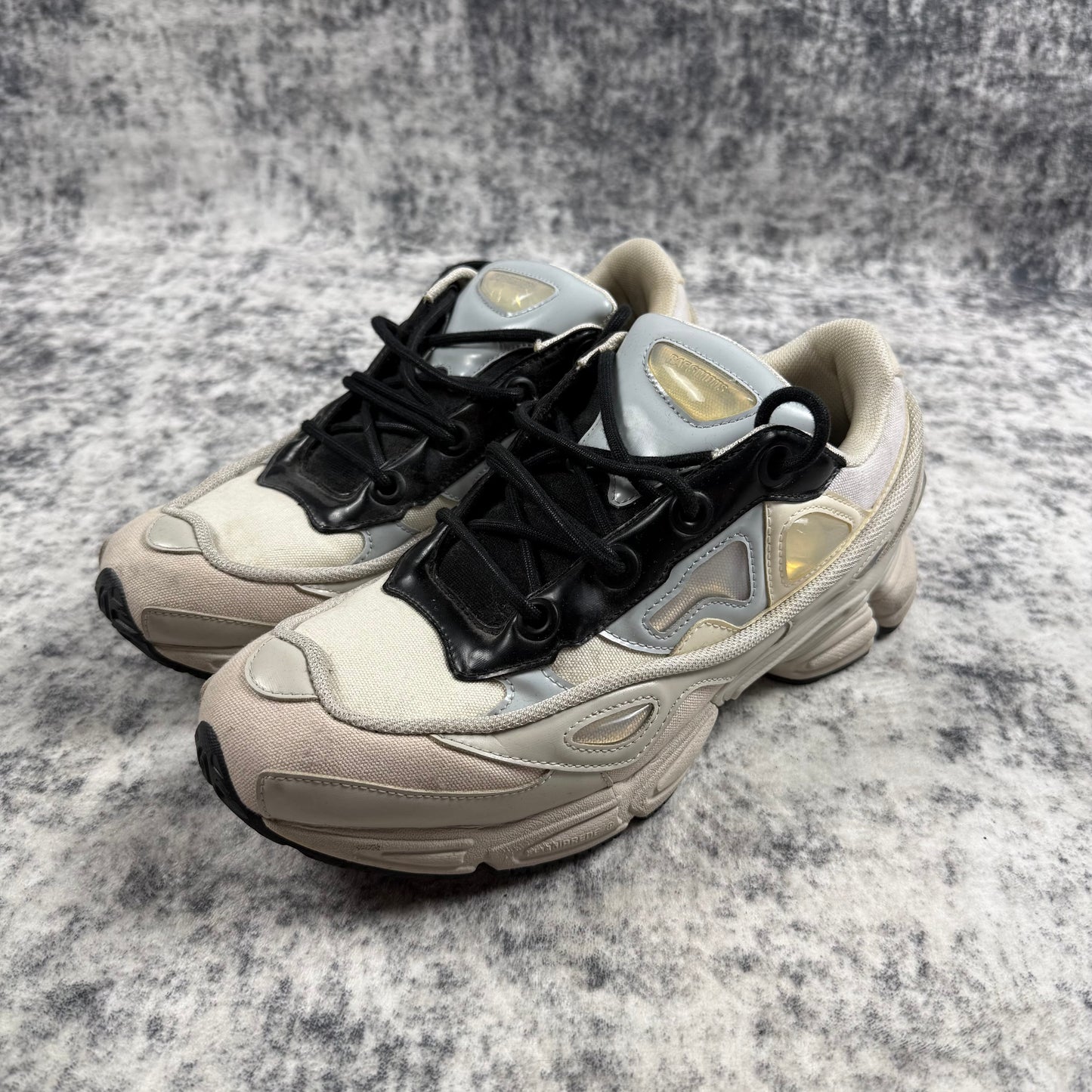 Raf Simons Ozweego 3 ‘Cream/White’ Shoes