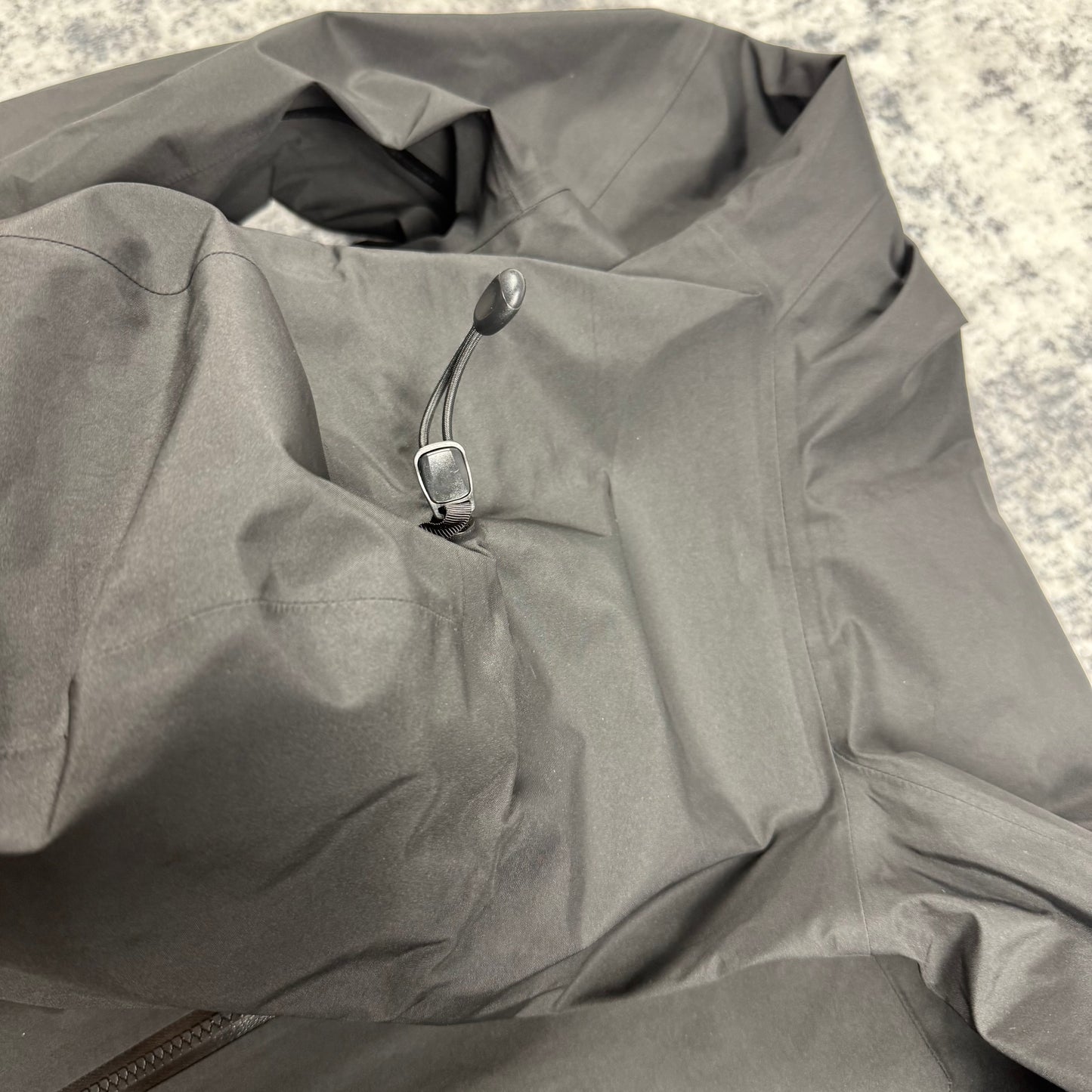 Arc’teryx Beta Long Gore-Tex ‘Black’ Jacket