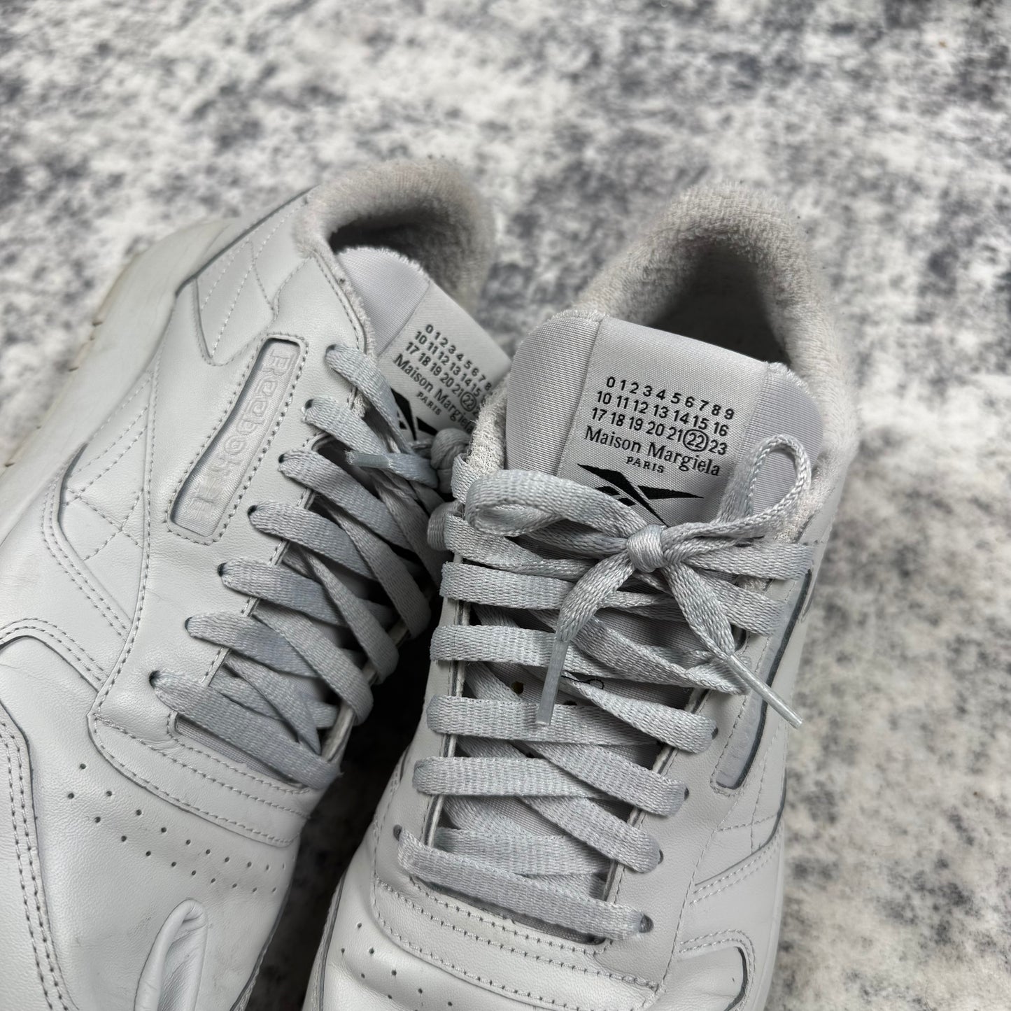 Maison Margiela x Reebok Classic Leather Tabi Pure Grey