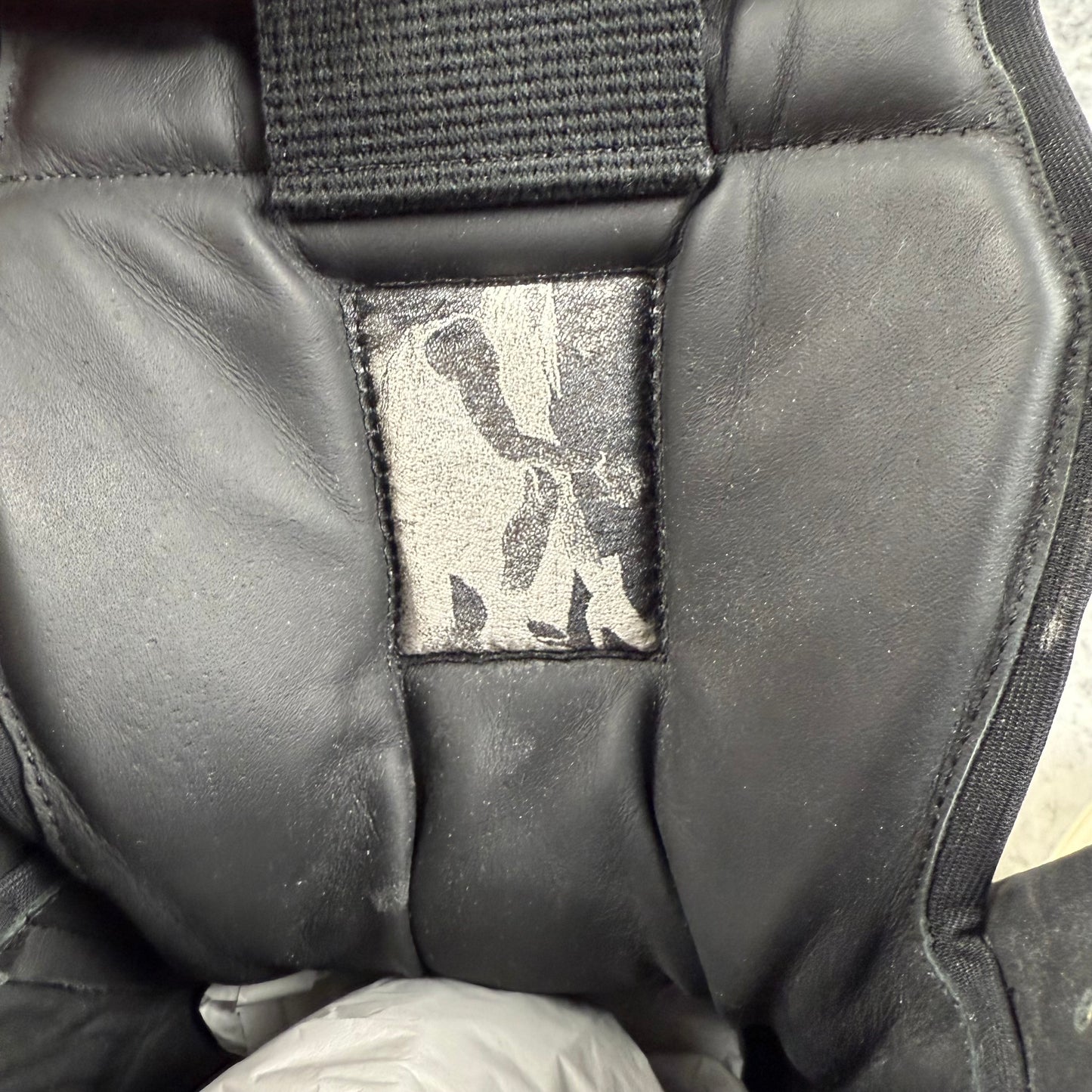 Rick Owens Leather ‘Black/Milk’ Geobaskets