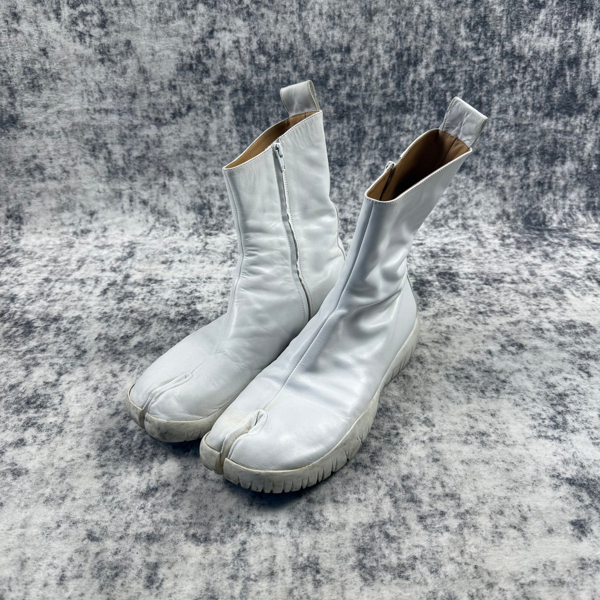 Maison Margiela SS17 White Leather Tabi High-Top Boots