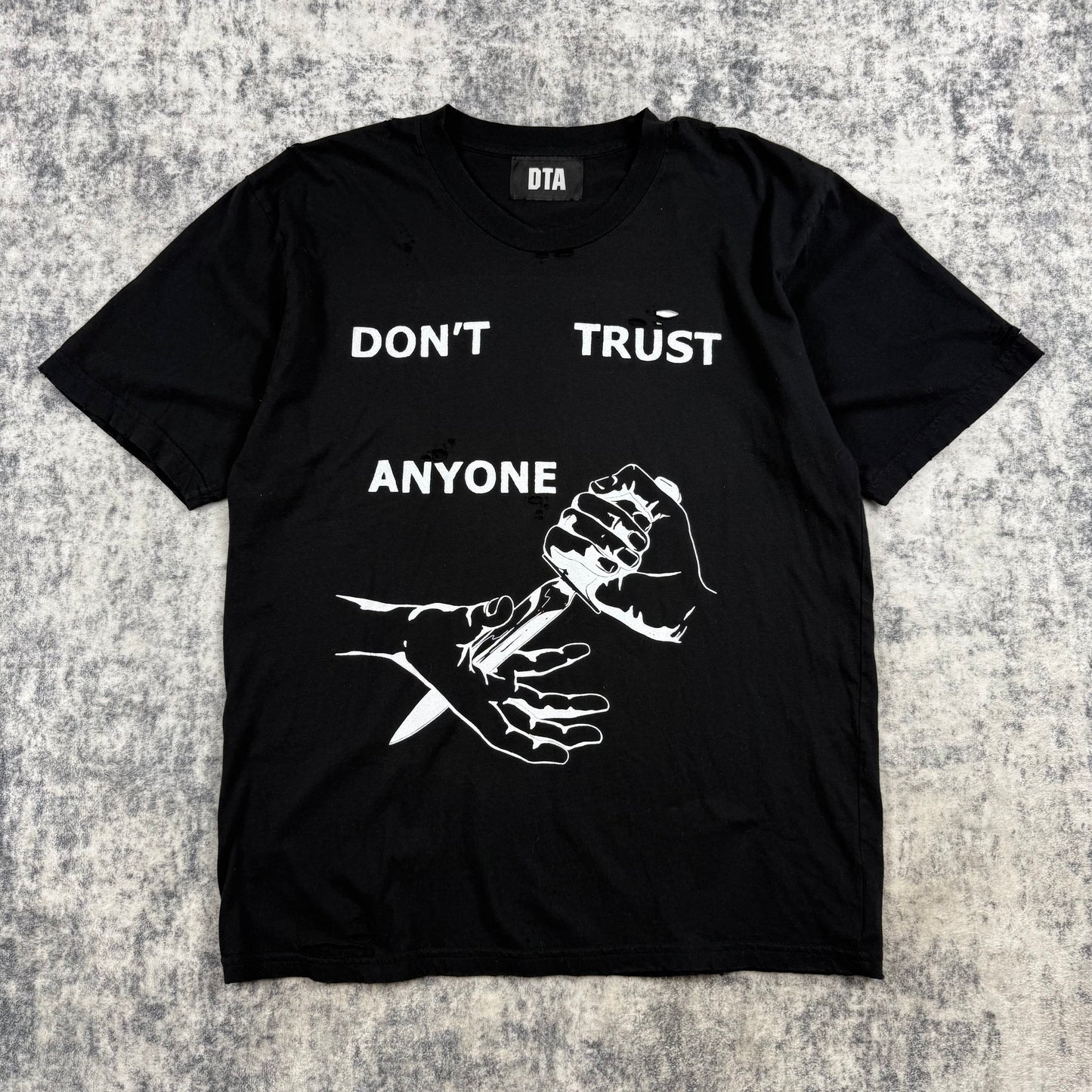DTA Don’t Trust Anyone Distressed ‘Black’ T-Shirt