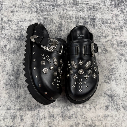 Toga Virilis Eyelet Metal Sabot Slip-On ‘Black’ Loafers