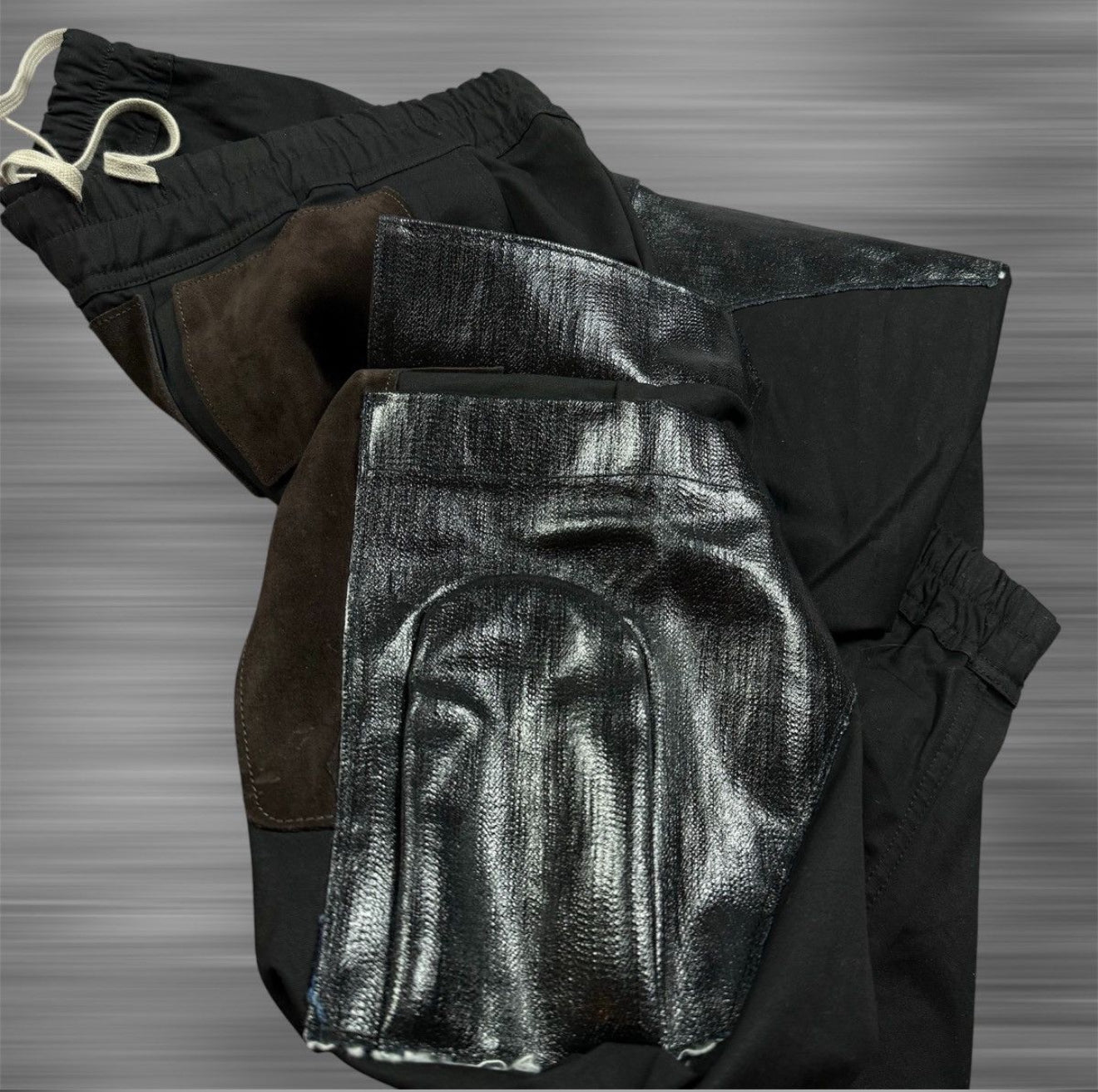 Rick Owens FW19 "Larry" Suede Panel Cargo
Joggers