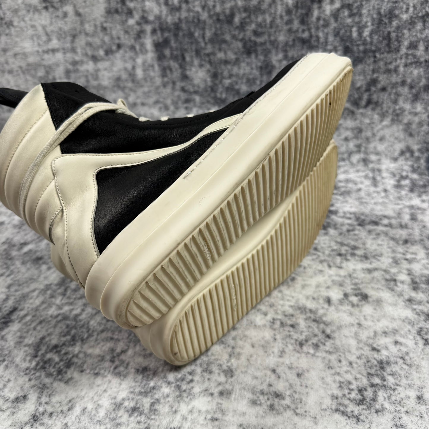 Rick Owens Leather ‘Black/Milk’ Geobaskets