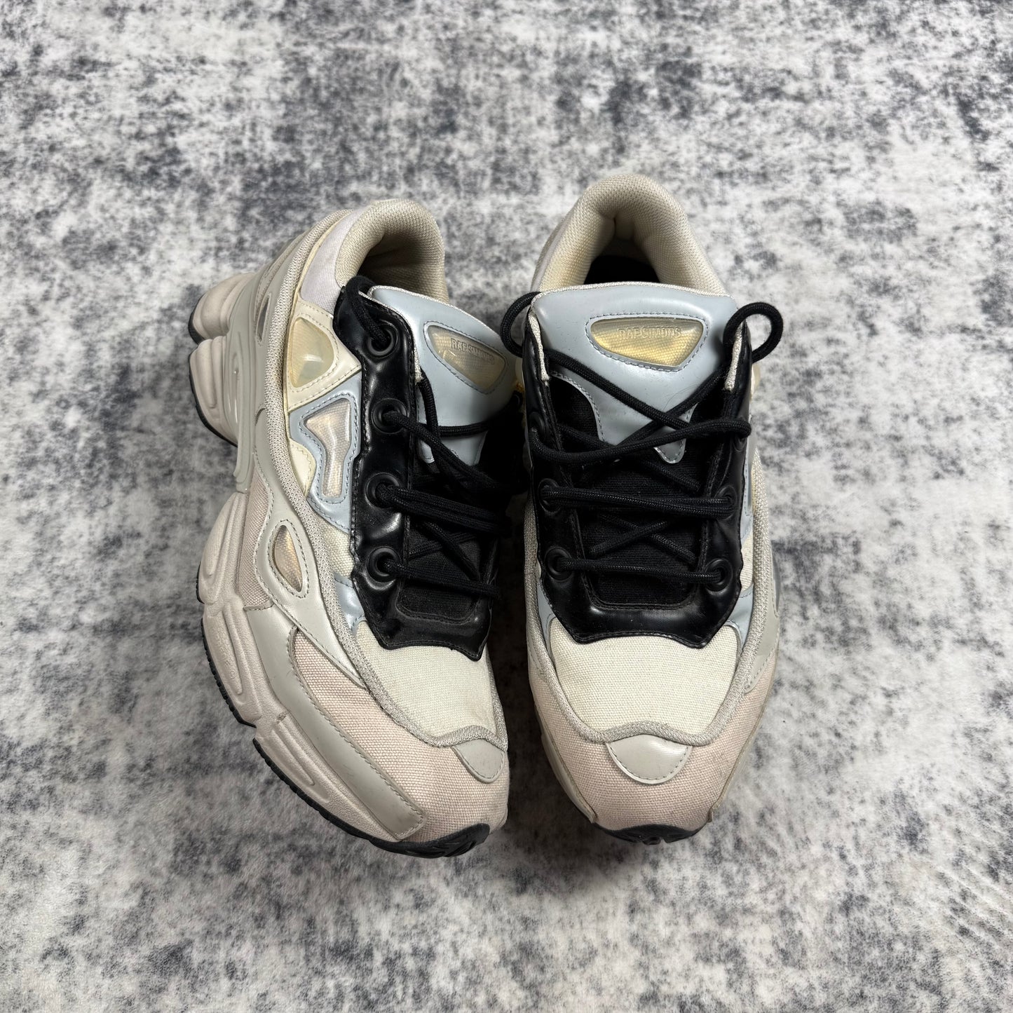 Raf Simons Ozweego 3 ‘Cream/White’ Shoes