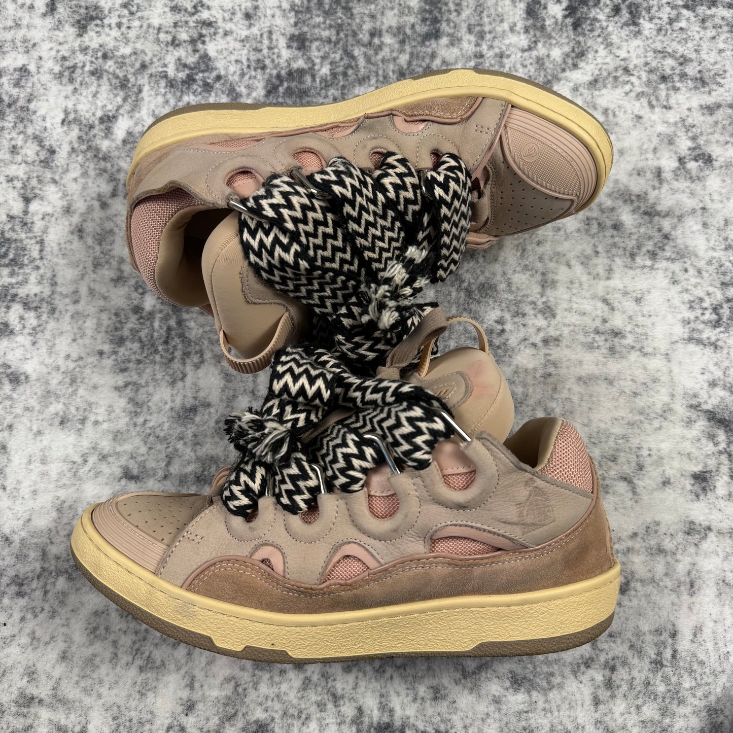 Lanvin Curb Zigzag-Laces Round Toe ‘Pink’ Shoes