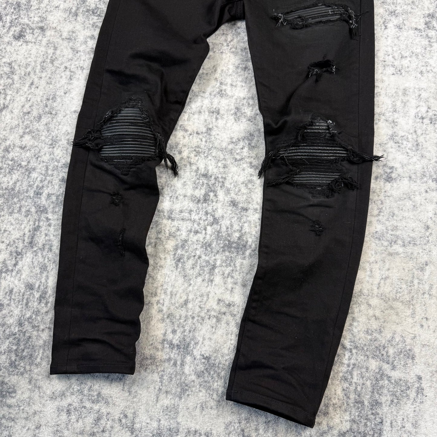 Amiri MX1 Distressed Tapered Leg ‘Black’ Jeans