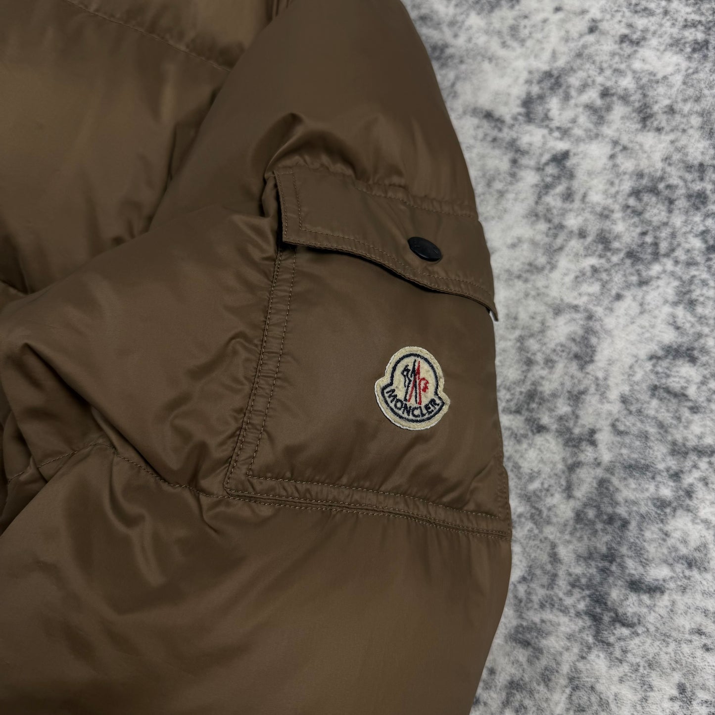 Moncler Vintage Brown Down Puffer Jacket With Sleeve Pocket