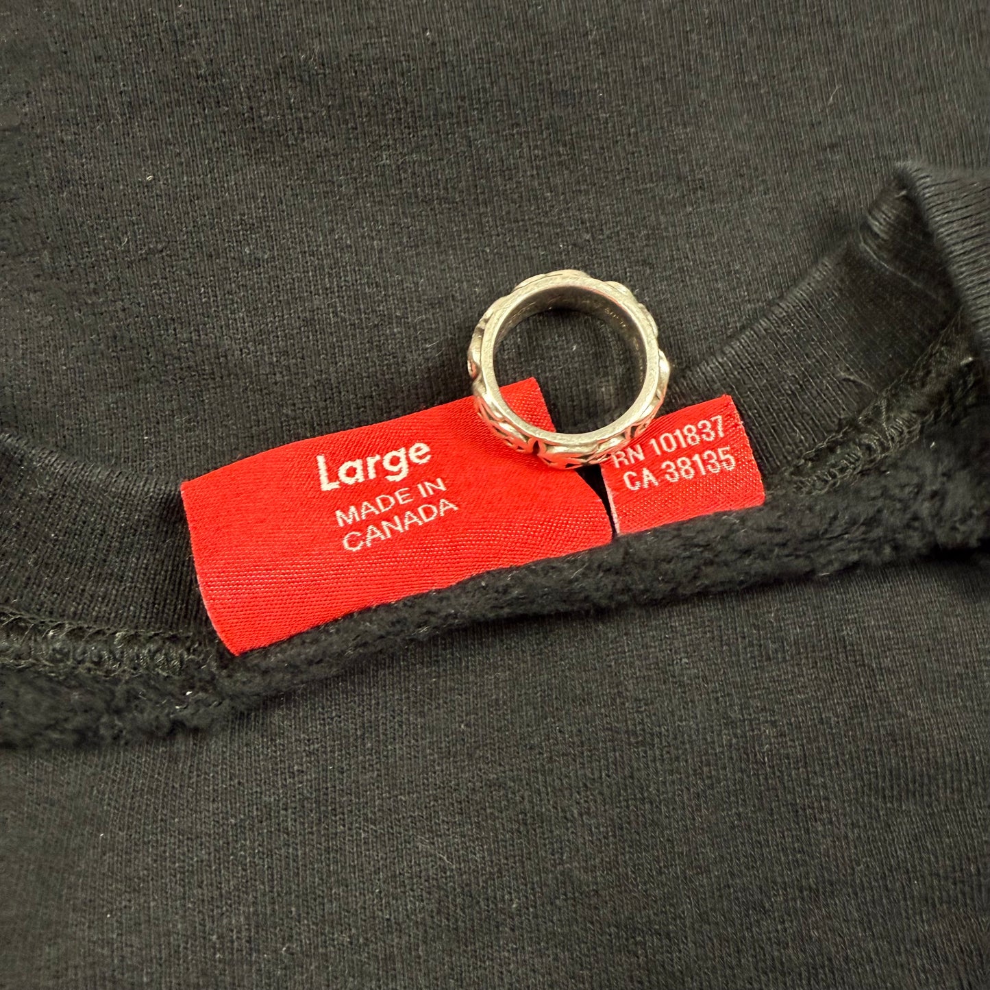 Supreme Cutout Logo ‘Black’ Crewneck