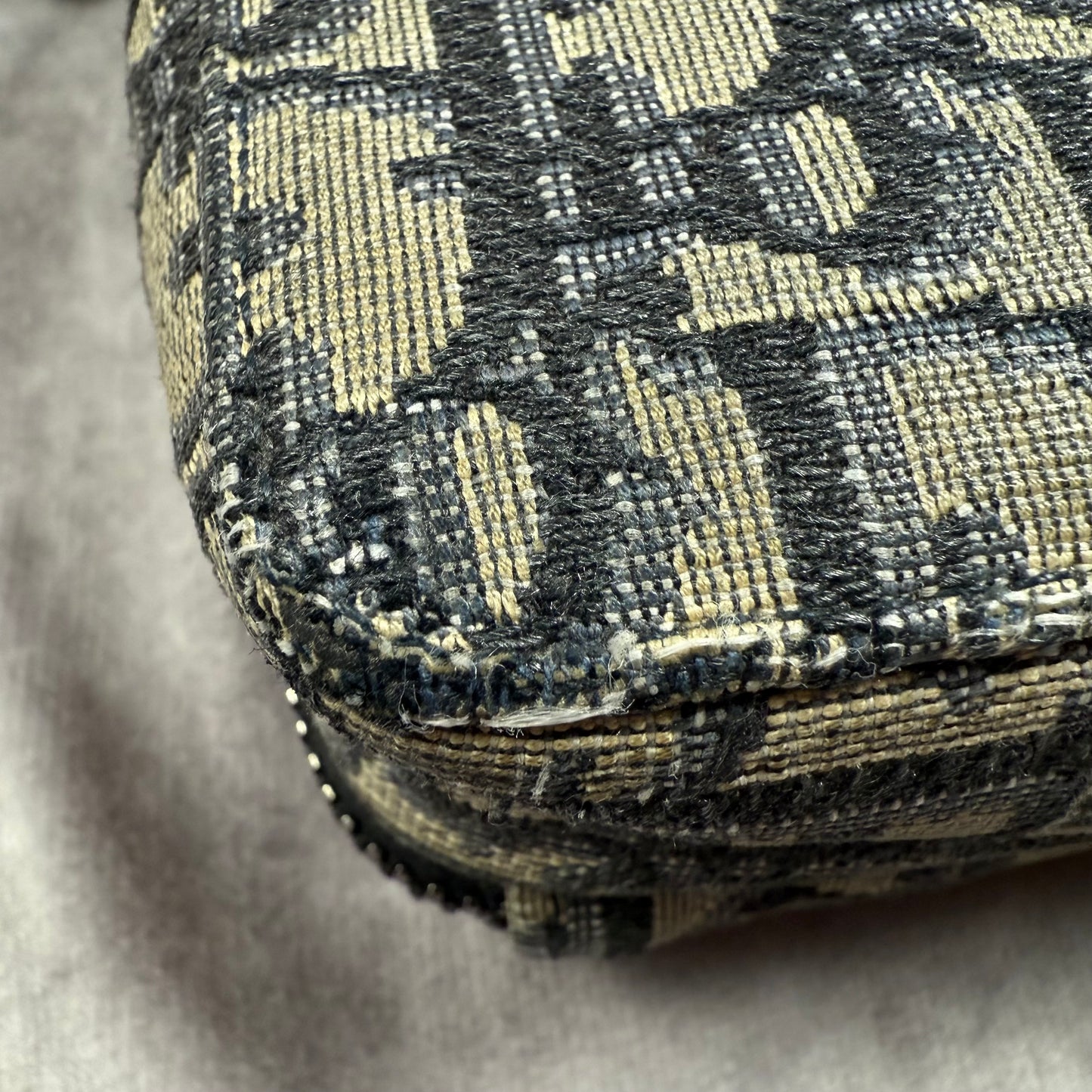 Dior 2020 Oblique Jacquard Zipped Pouch Crossbody