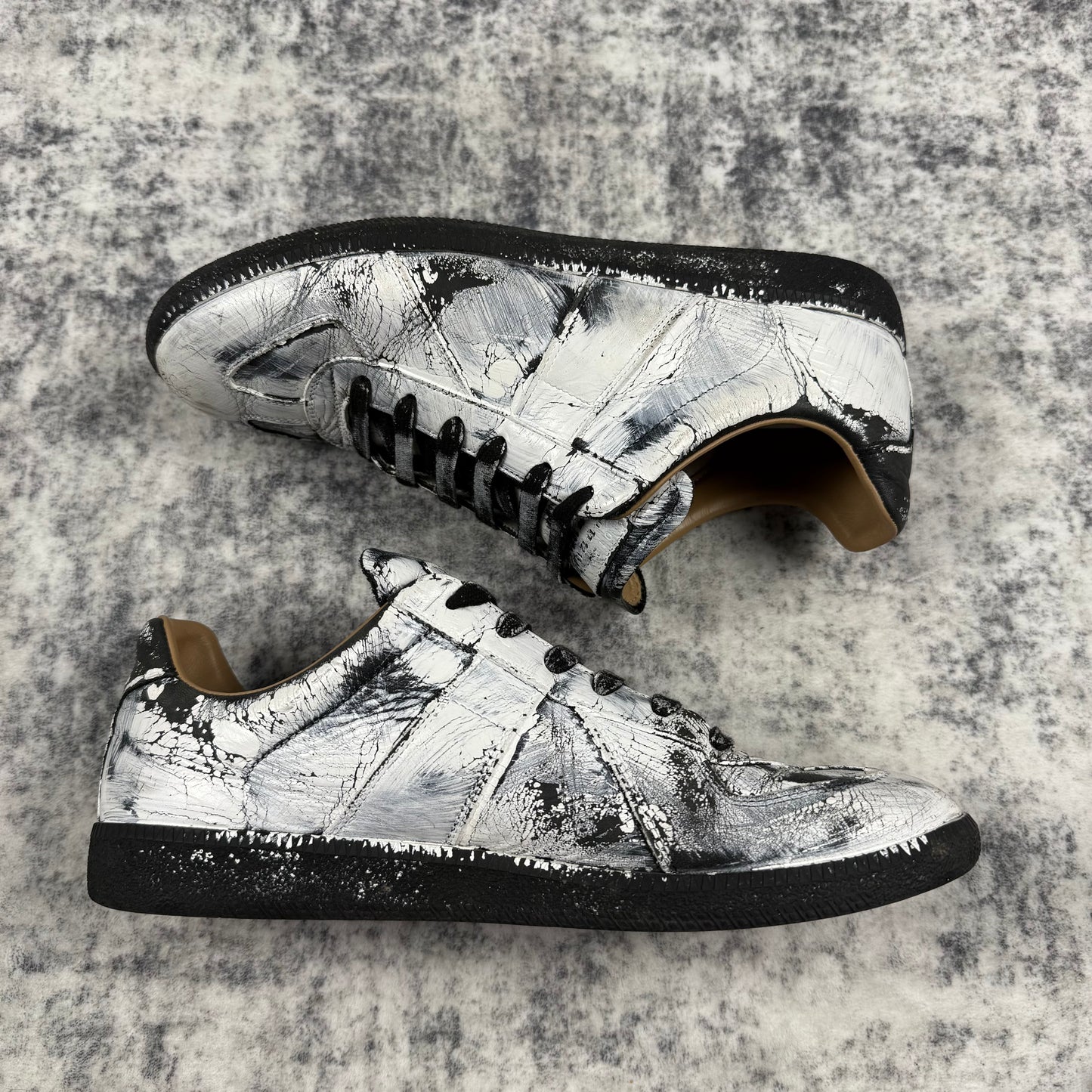 Maison Margiela Replica GAT ‘Aged Paint / Distressed Crackle’ Sneakers