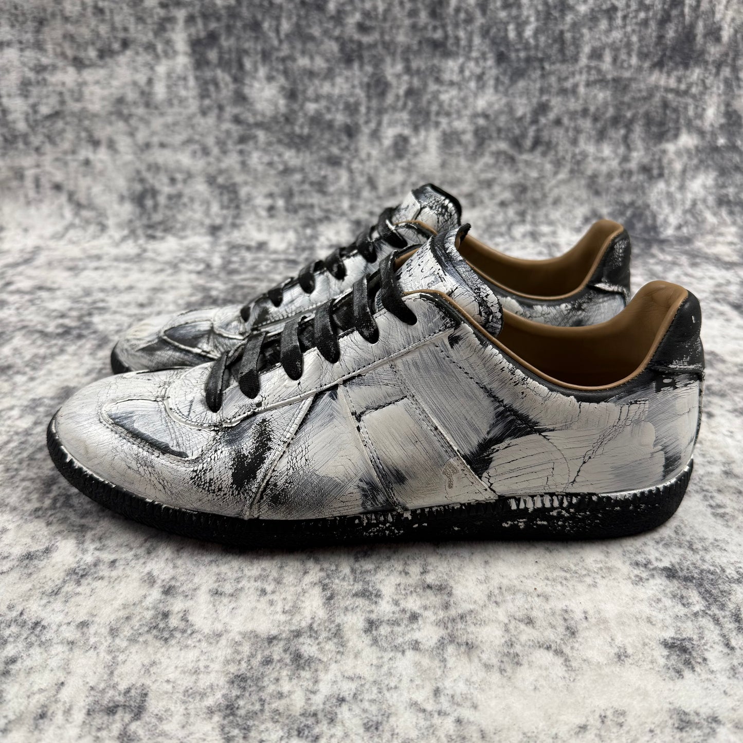 Maison Margiela Replica GAT ‘Aged Paint / Distressed Crackle’ Sneakers