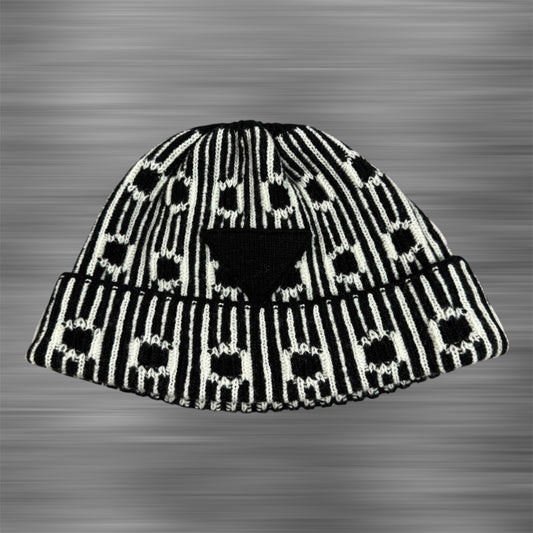 Prada Triangle-Logo Ribbed Knit ‘Black/White’ Beanie