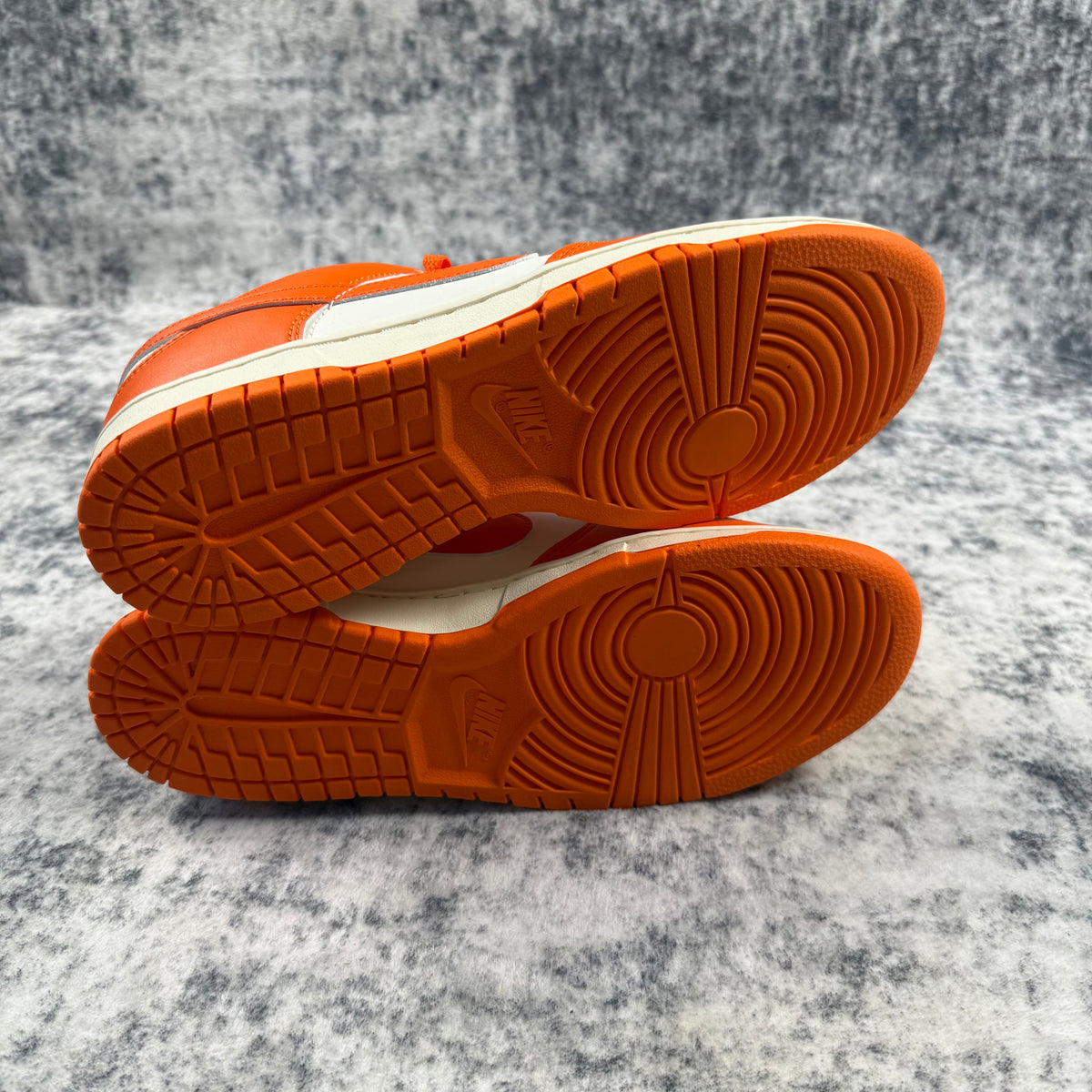 Nike Dunk Low SP ‘Syracuse’ Shoes