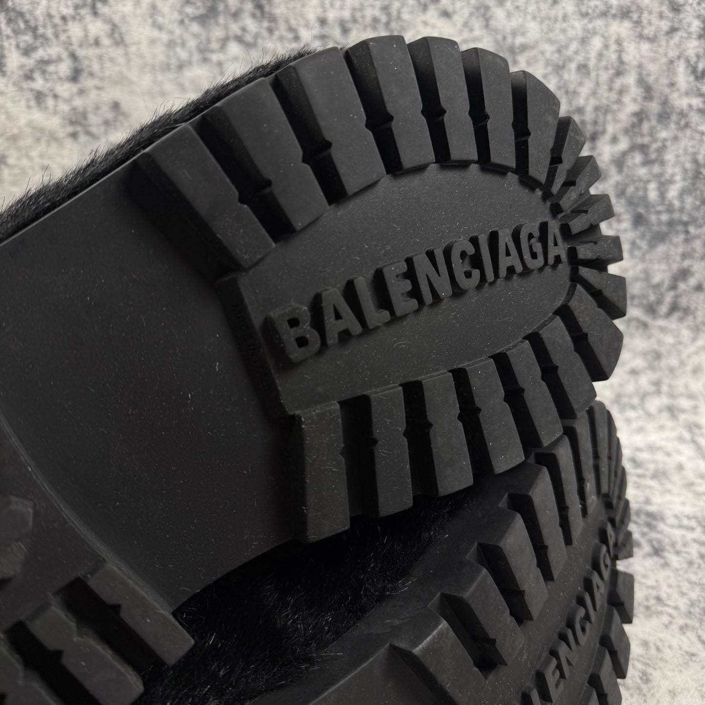 Balenciaga Alaska Furry Ski ‘Black’ Boots