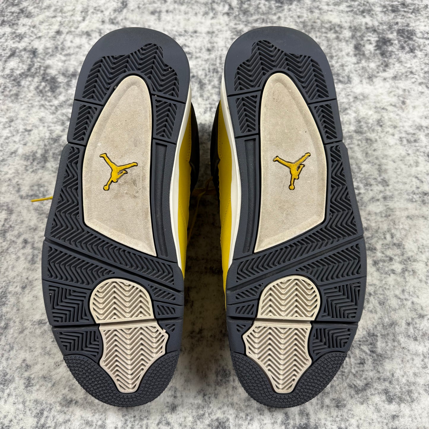 Jordan 4 Lightning 2021 ‘Yellow’ Shoes