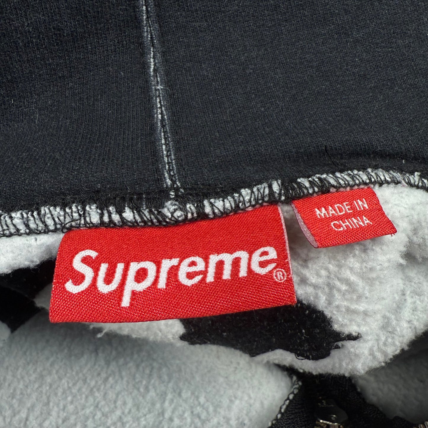 Supreme Skulls Big Logo ‘Black’ Zip Hoodie