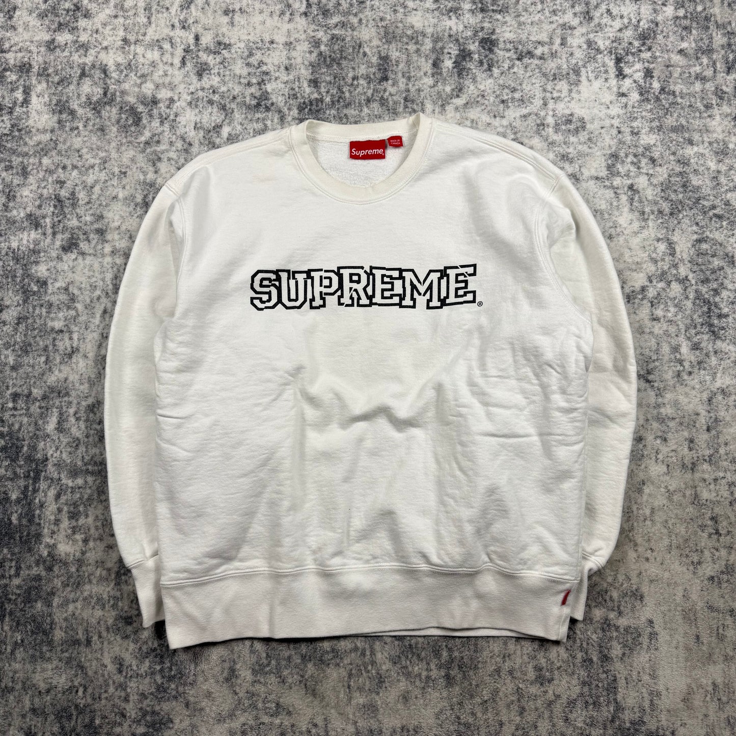 Supreme Shattered Logo ‘White’ Crewneck