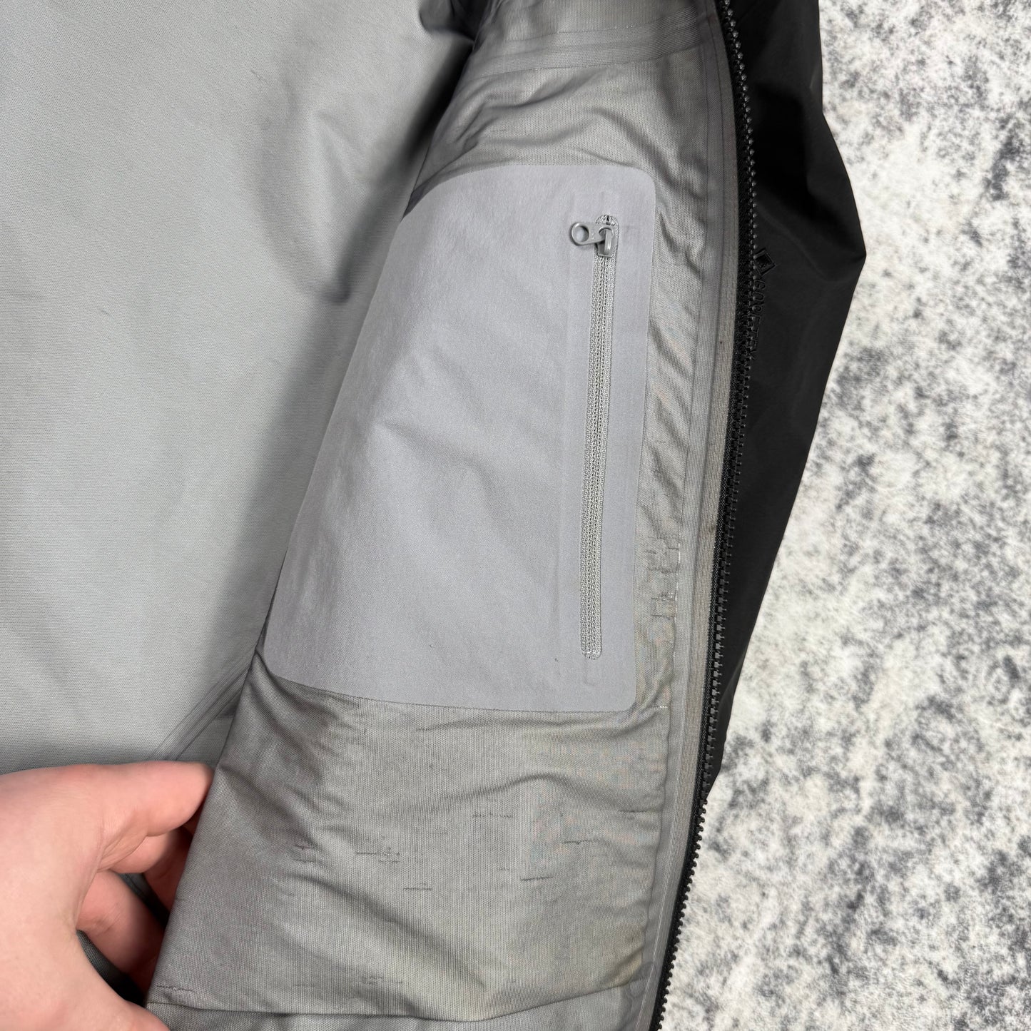 Arc’teryx Beta Long Gore-Tex ‘Black’ Jacket