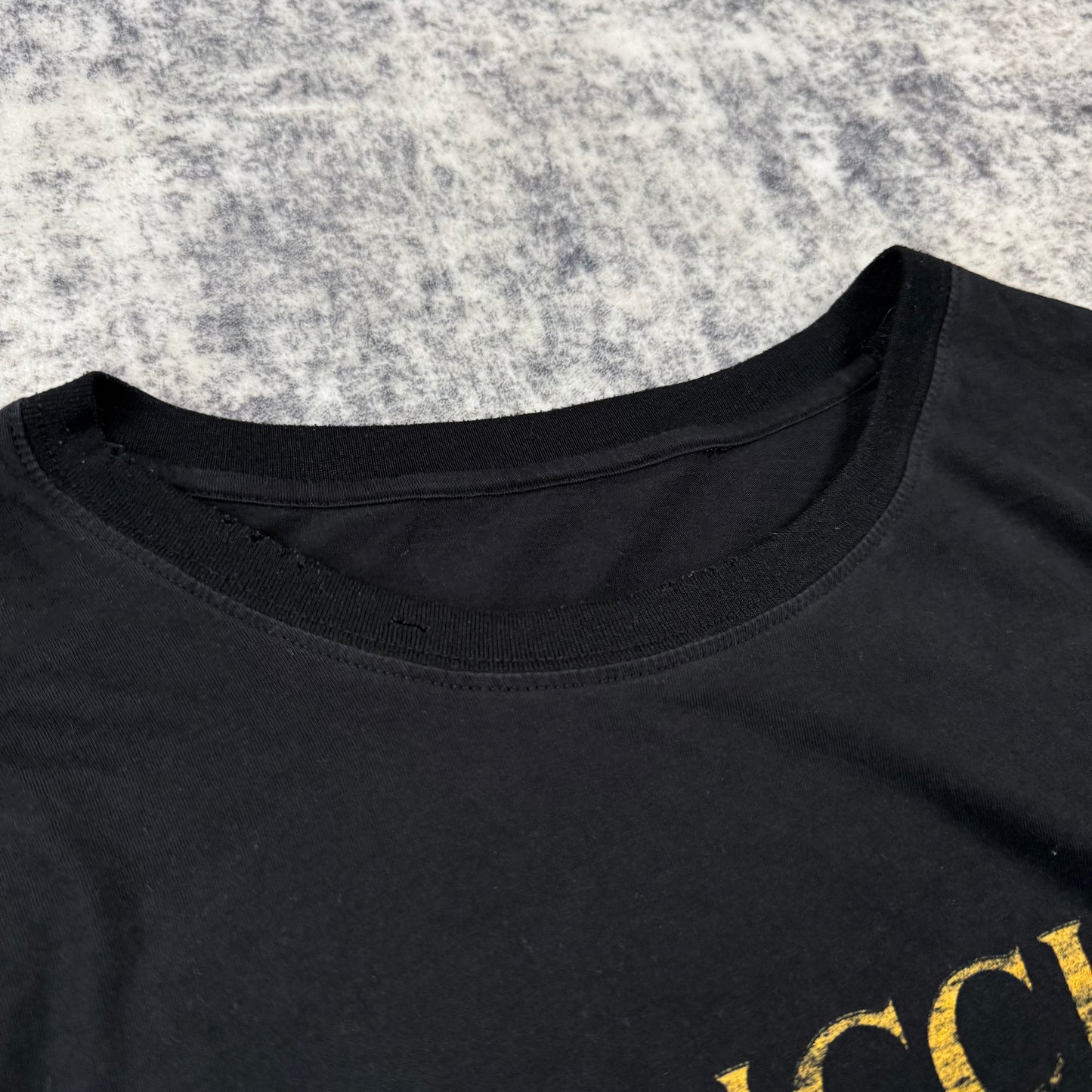 Gucci Vintage Logo Print Distressed ‘Black’ T-Shirt