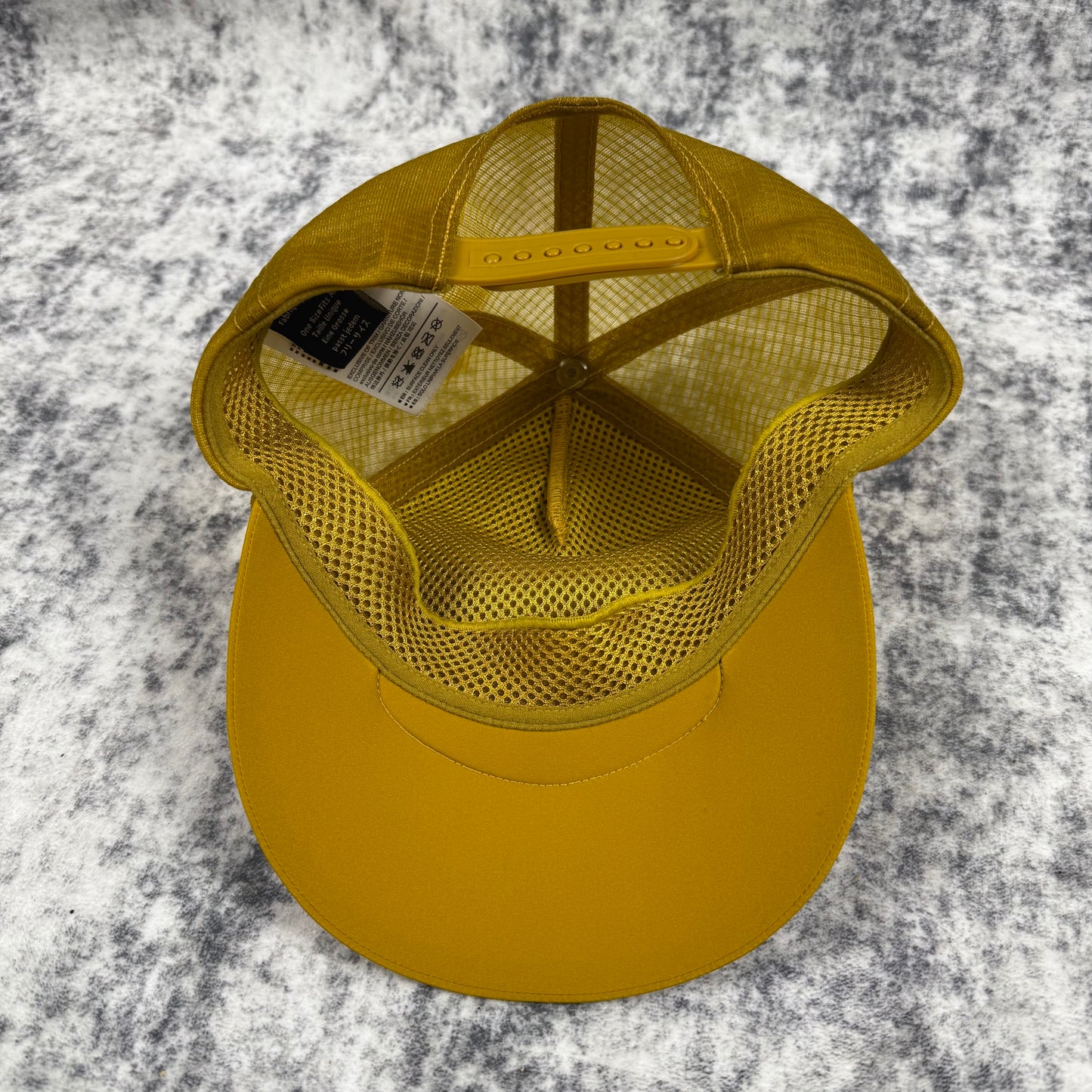 Arc’teryx Trucker Curved Cal