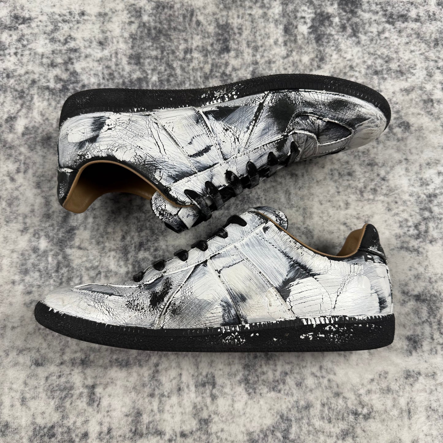 Maison Margiela Replica GAT ‘Aged Paint / Distressed Crackle’ Sneakers