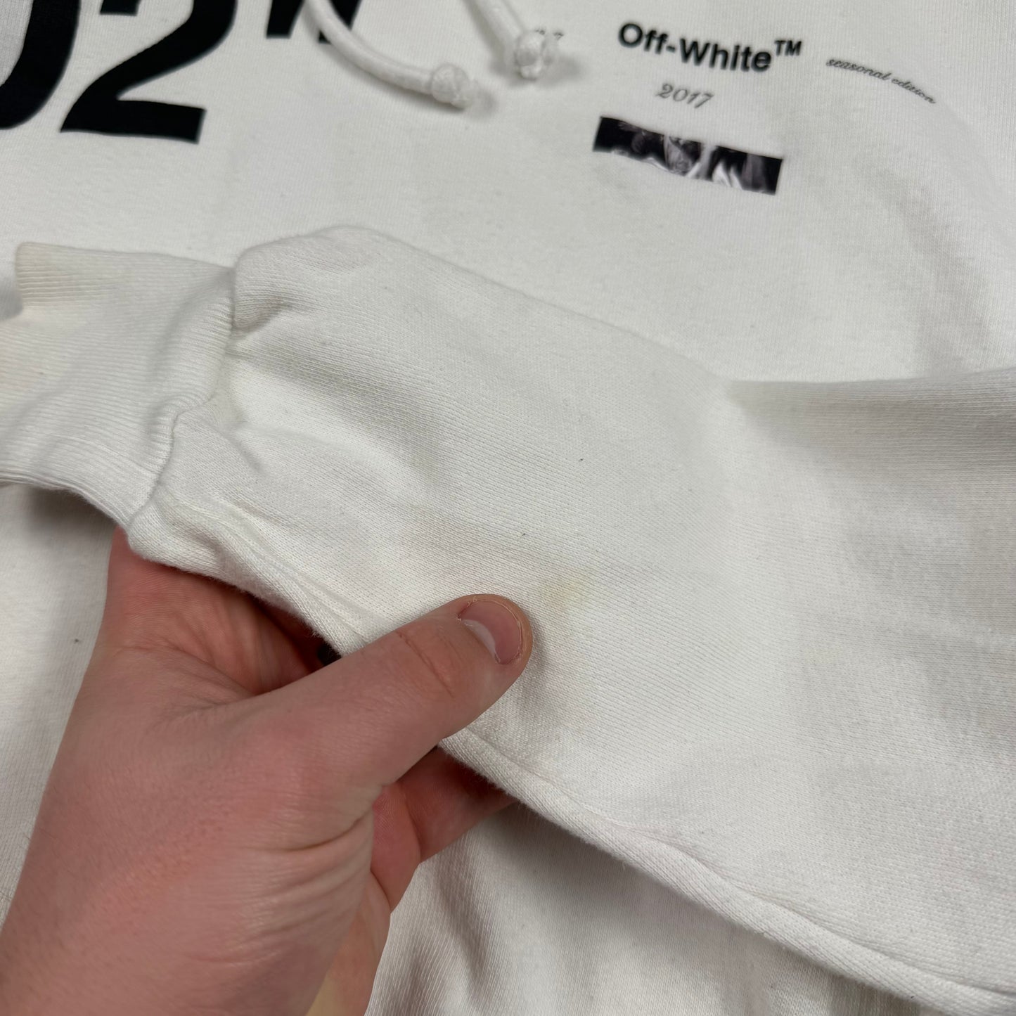 OFF-WHITE 02  Caravaggio ‘White’ Hoodie