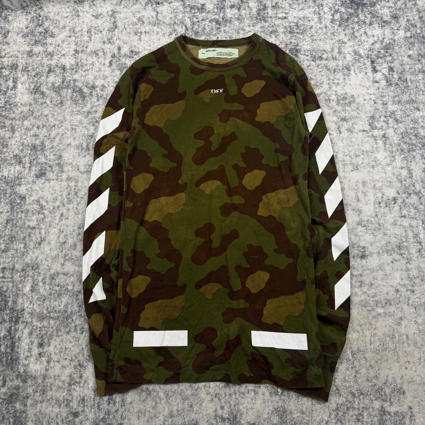 OFF-WHITE ‘Seeing Things’ Camo Longsleeve