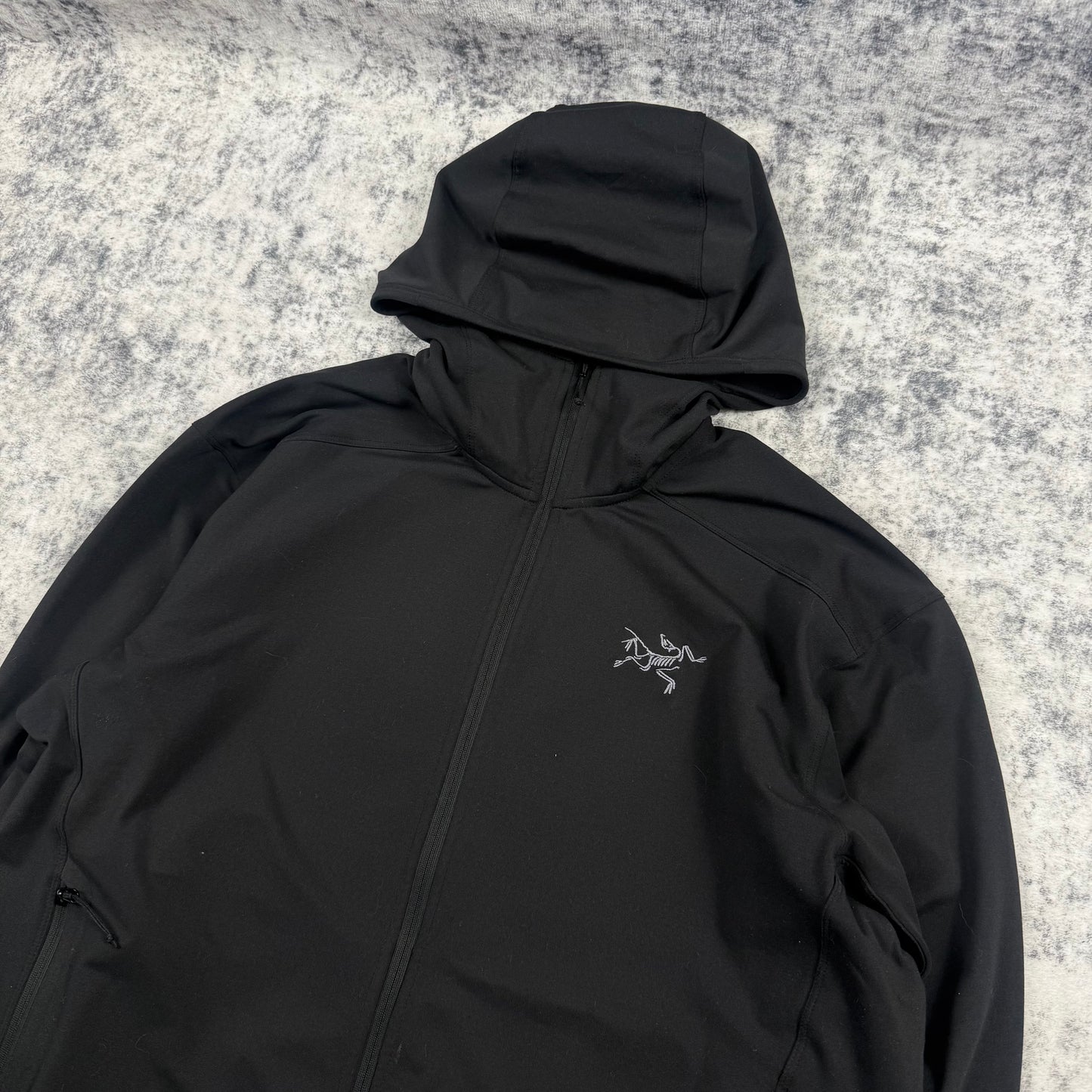 Arc’teryx Kyanite LT ‘Black’ Zip Hoodie