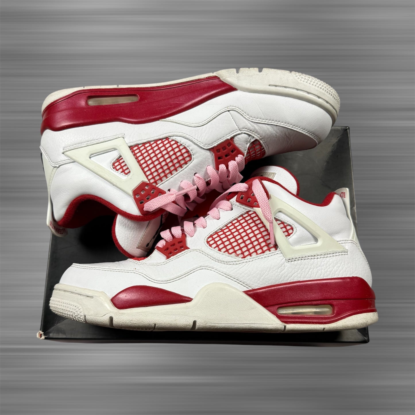 Jordan 4 Alternate