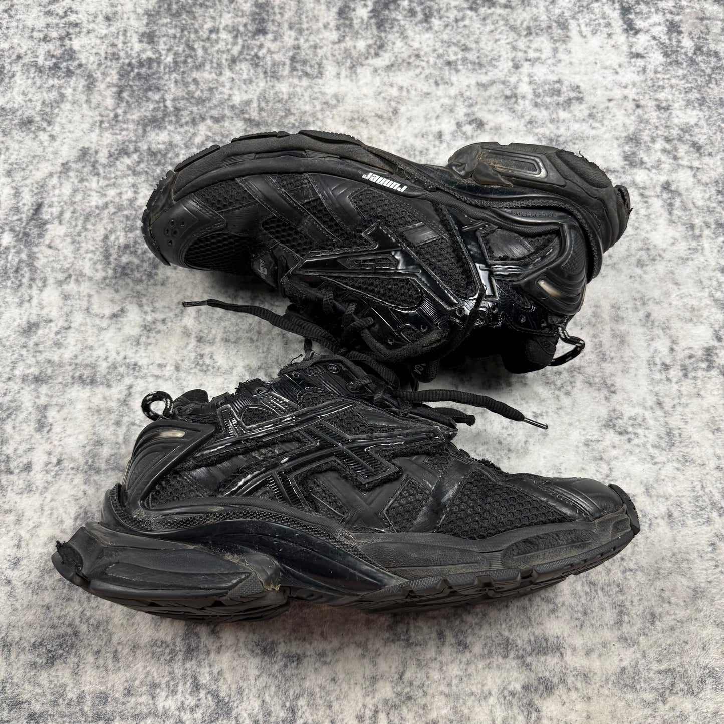 Balenciaga Runner ‘Black’ Shoes