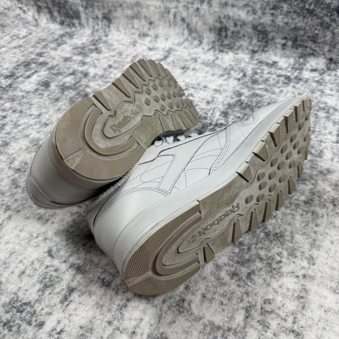 Maison Margiela x Reebok Classic Leather Tabi Pure Grey
