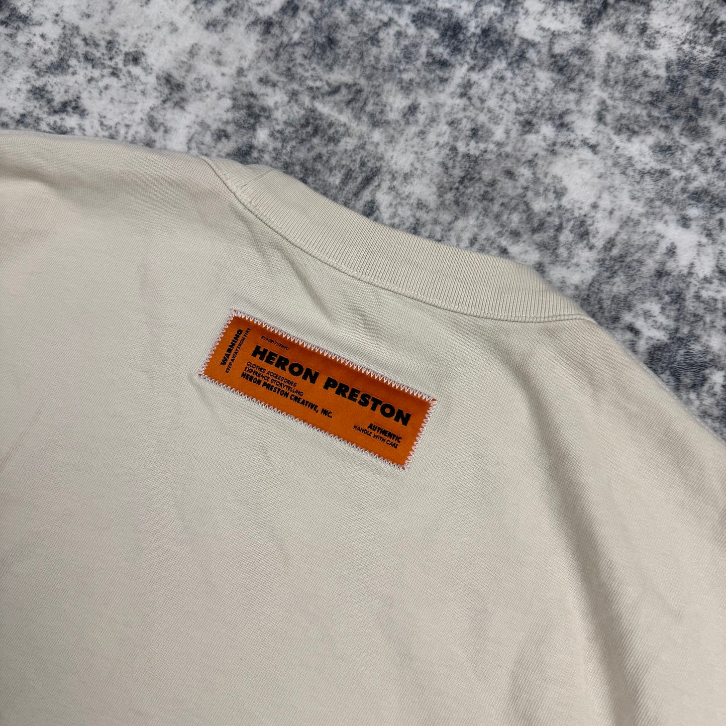 HERON PRESTON Nyc Censored T-Shirt In Ivory Blue